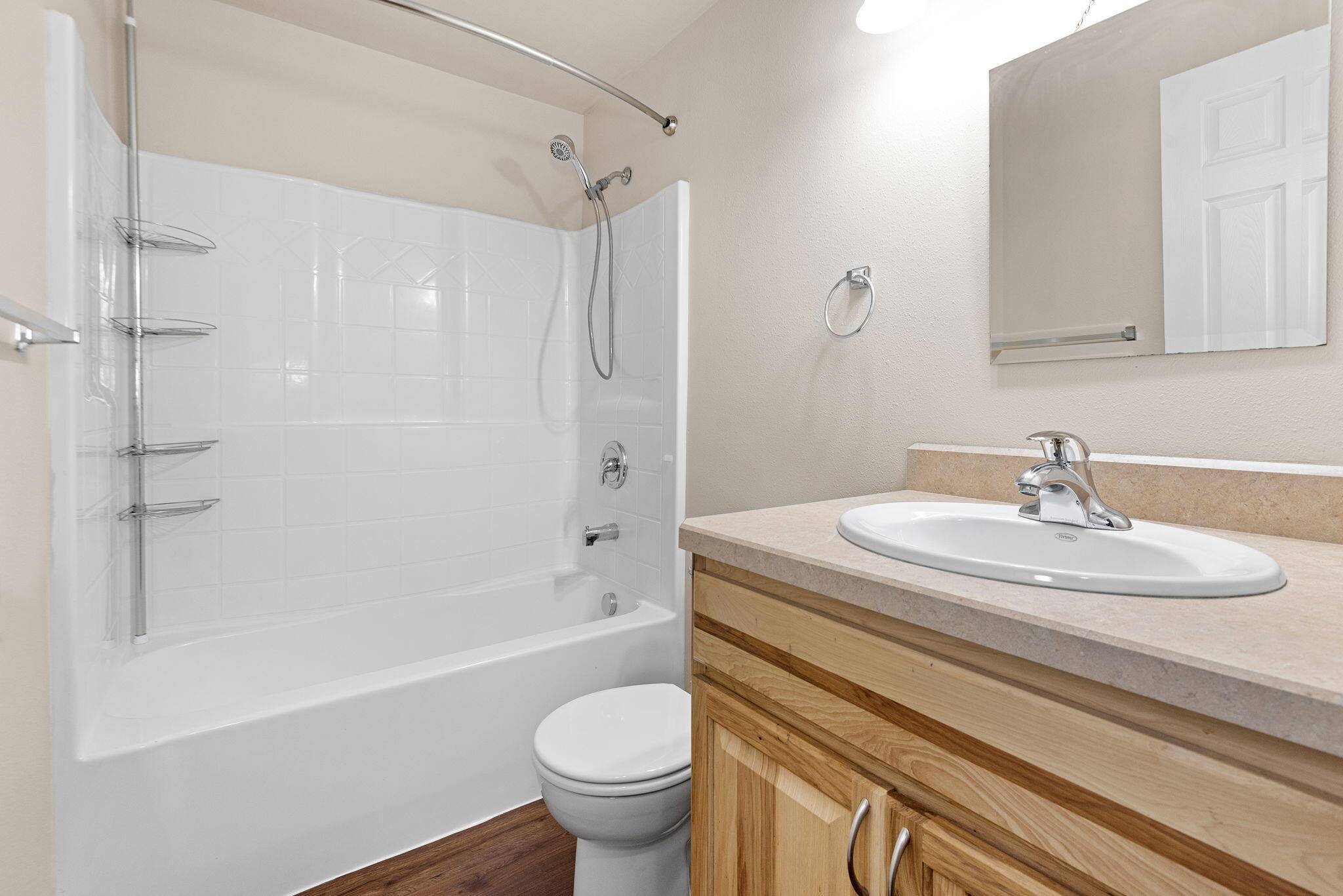 Bend, OR 97702,20186 Old Murphy RD #APT 2
