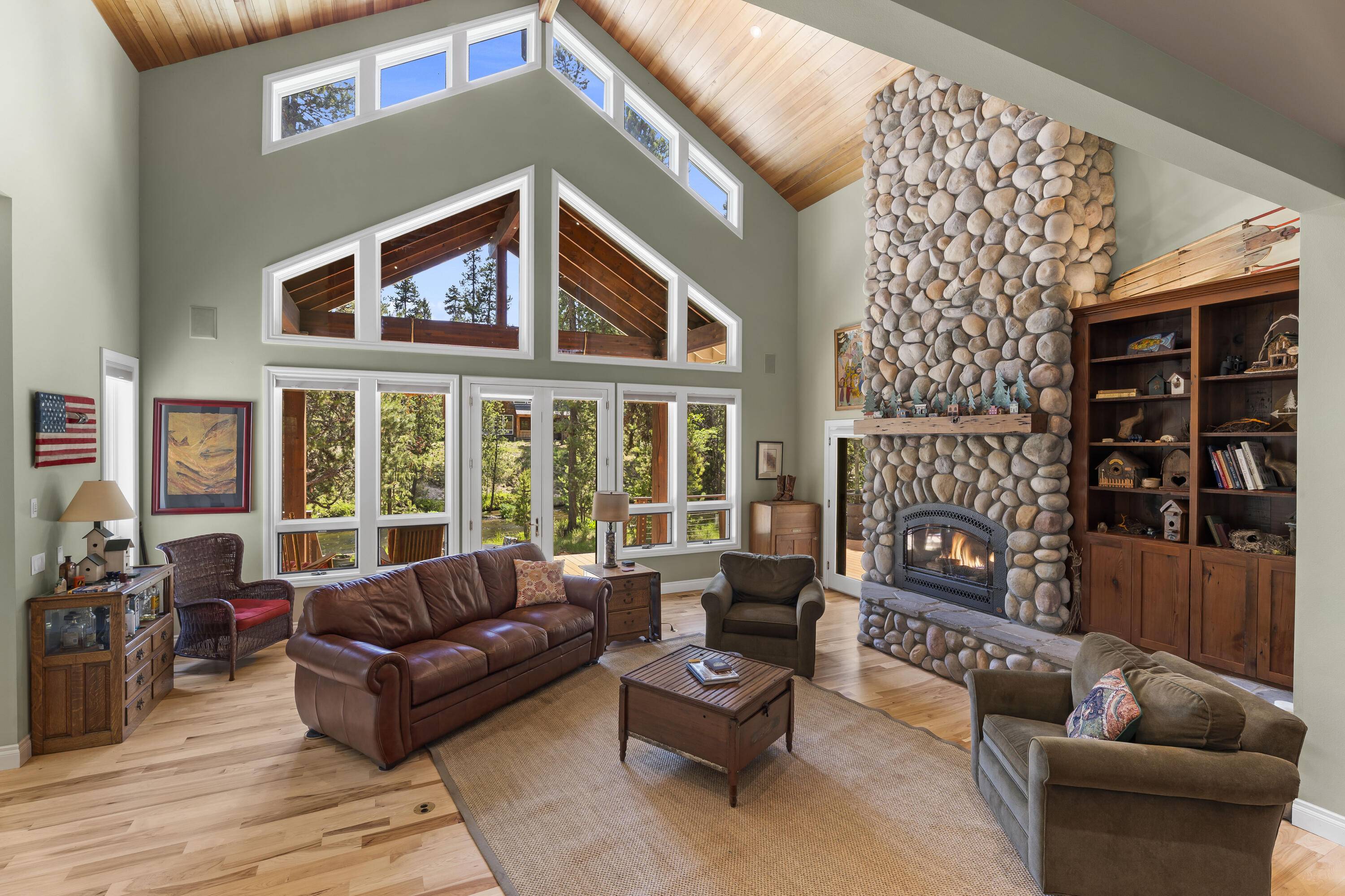 Bend, OR 97707,15148 Yellow Pine Lp