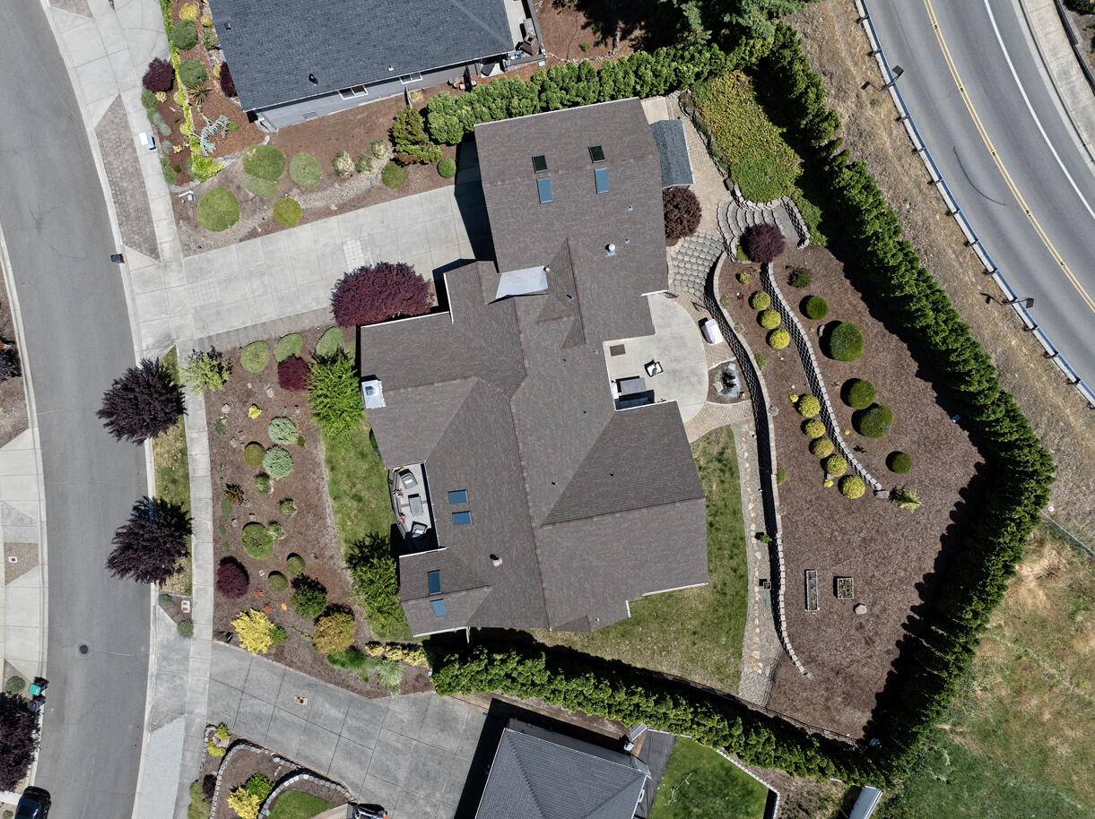 Medford, OR 97504,4132 Tamarack DR