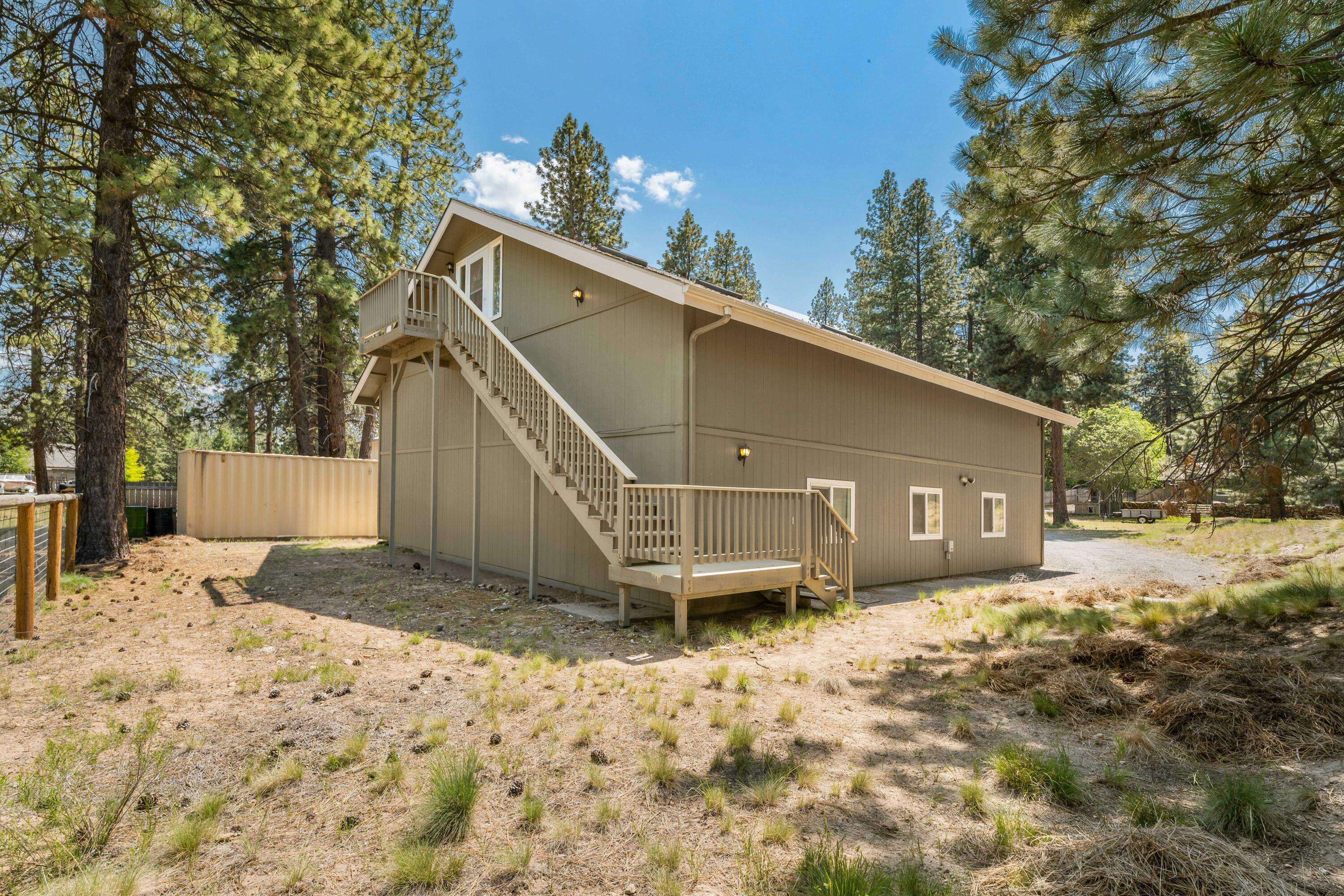 Bend, OR 97702,60068 Minnetonka LN
