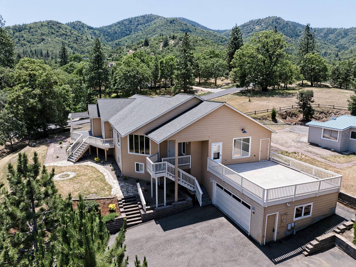 Ashland, OR 97520,605 Orchard ST