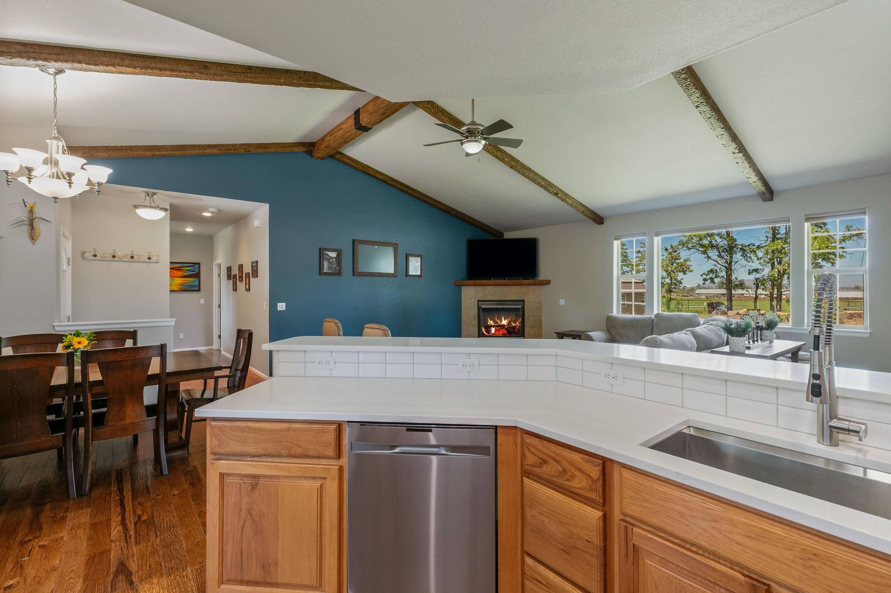 Terrebonne, OR 97760,603 Foss DR