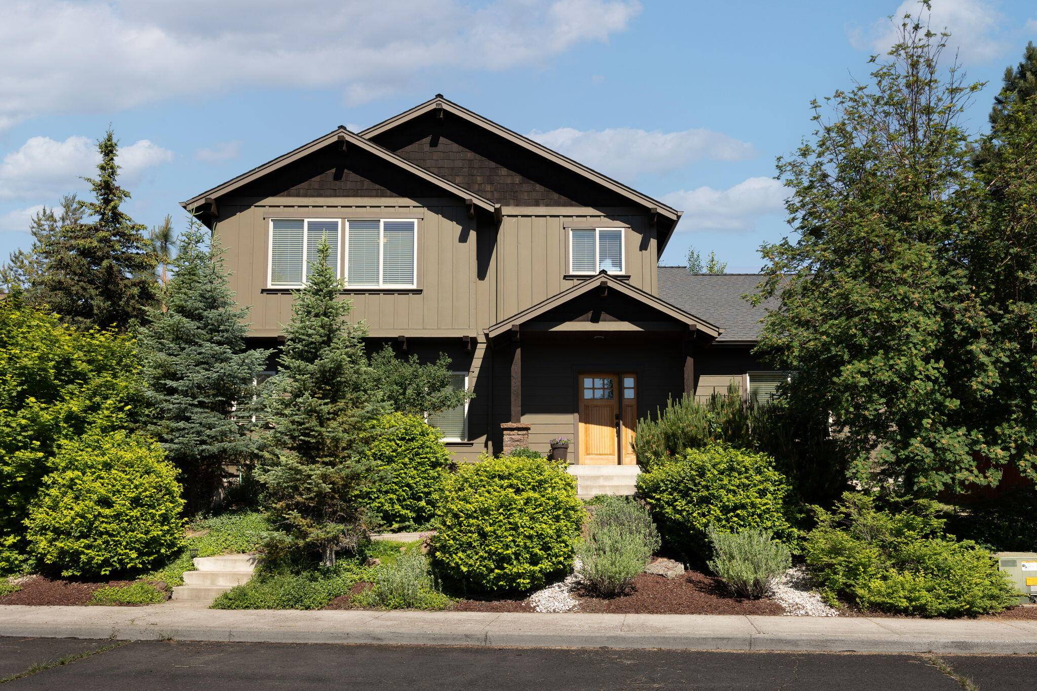 Bend, OR 97702,61433 Linton LOOP