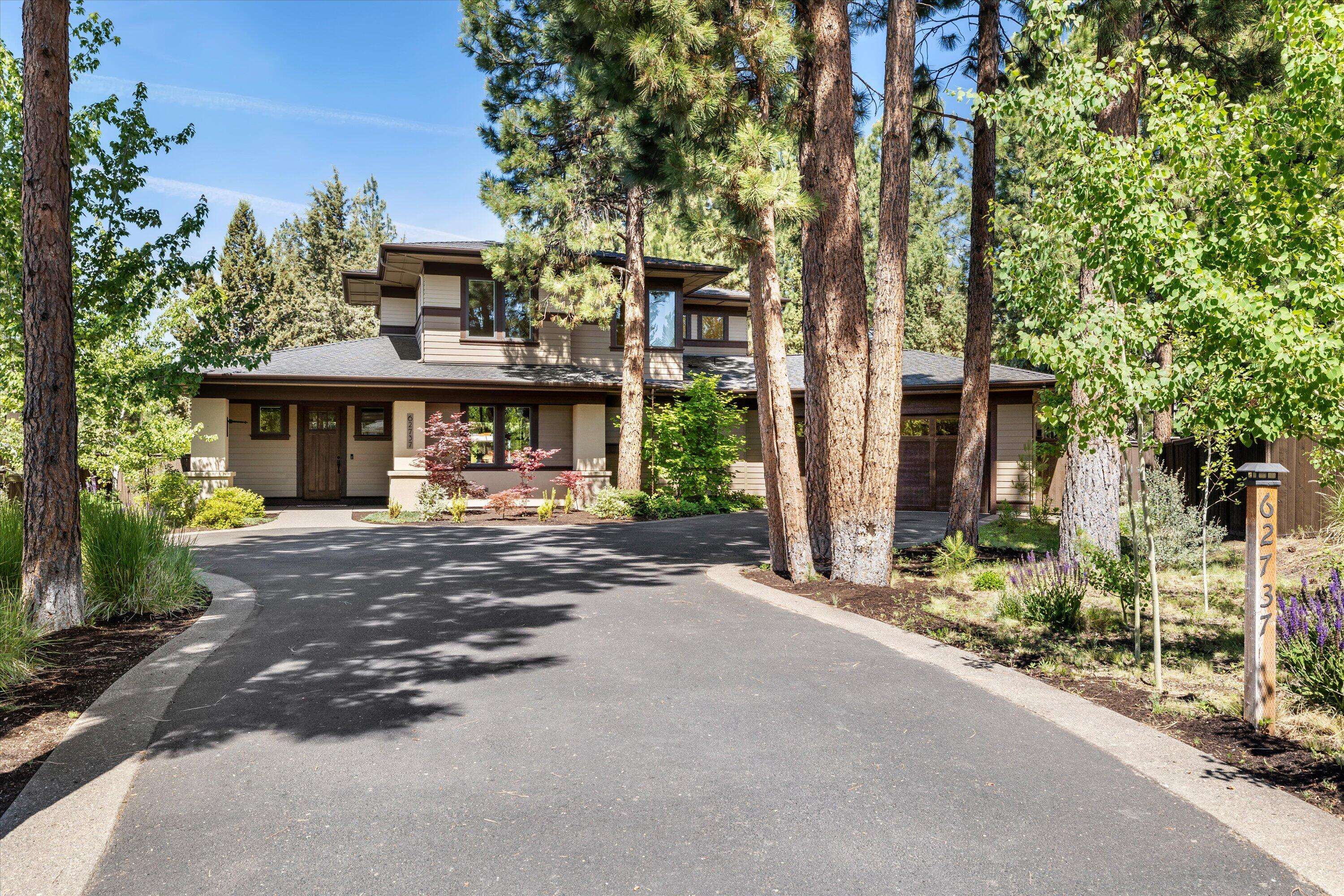 Bend, OR 97703,62737 Mehama DR