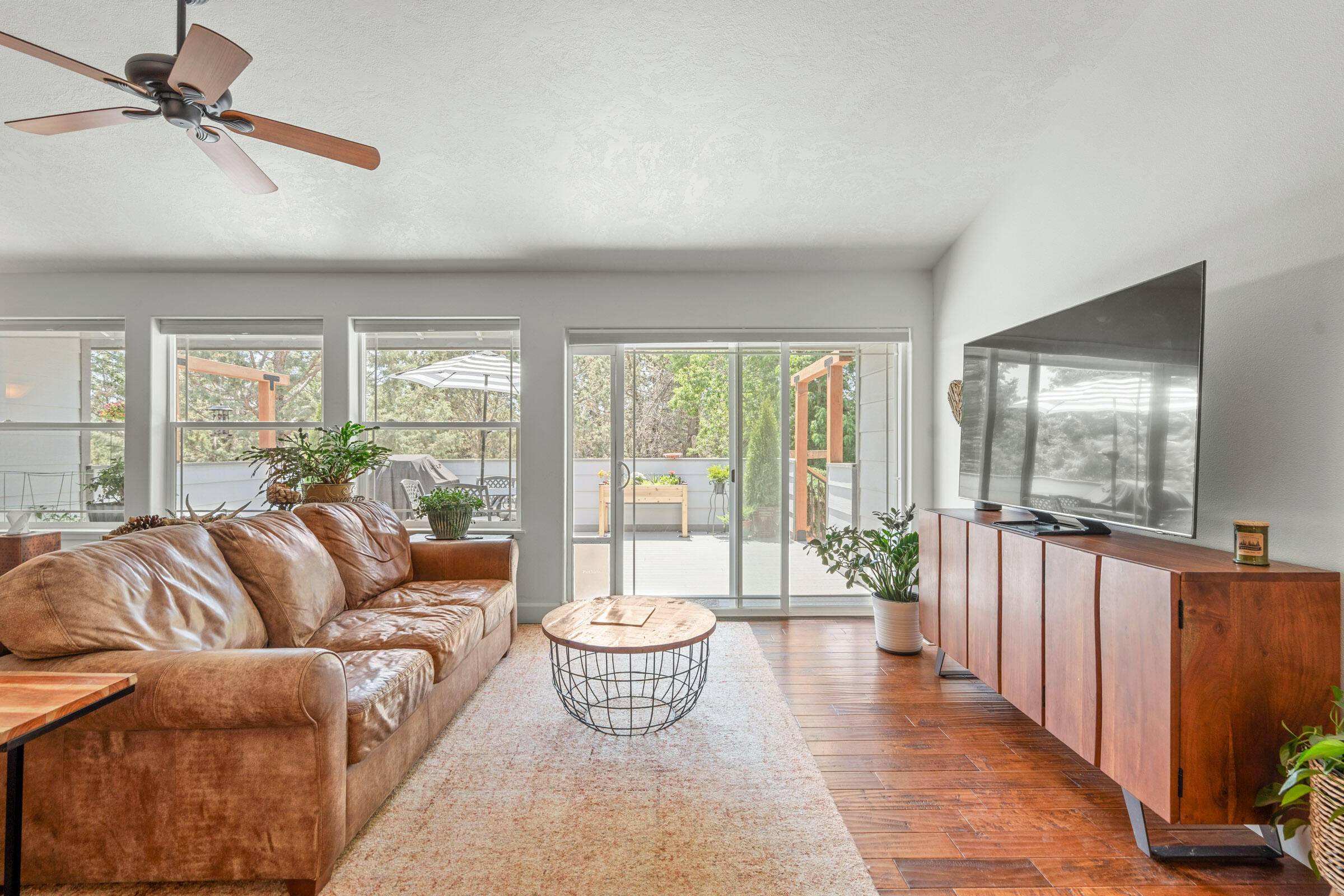 Bend, OR 97703,20019 Beaver LN