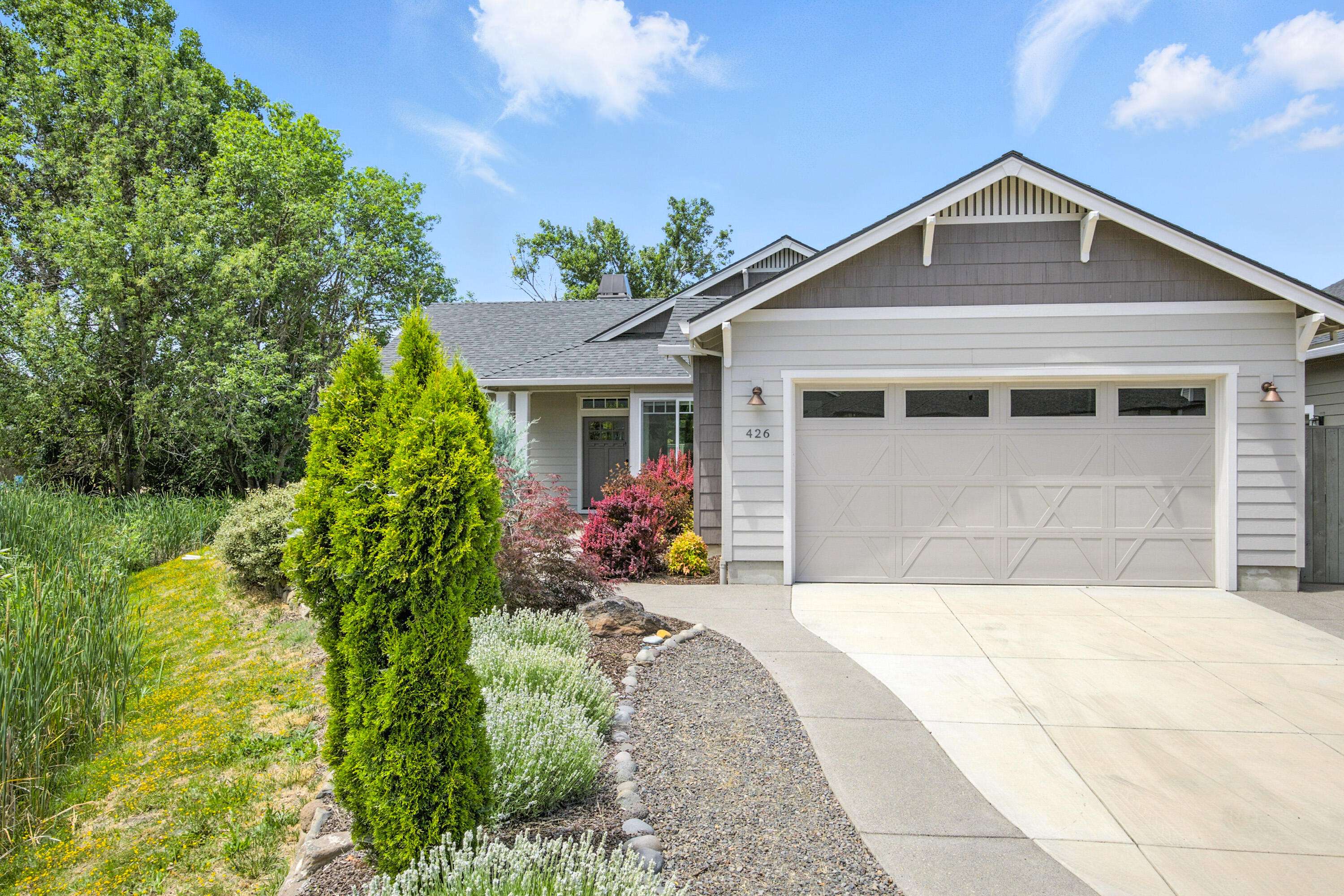 Medford, OR 97504,426 Frontier CT