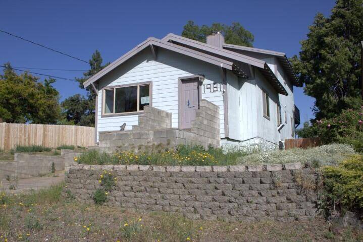 Klamath Falls, OR 97601,1981 Harriman AVE