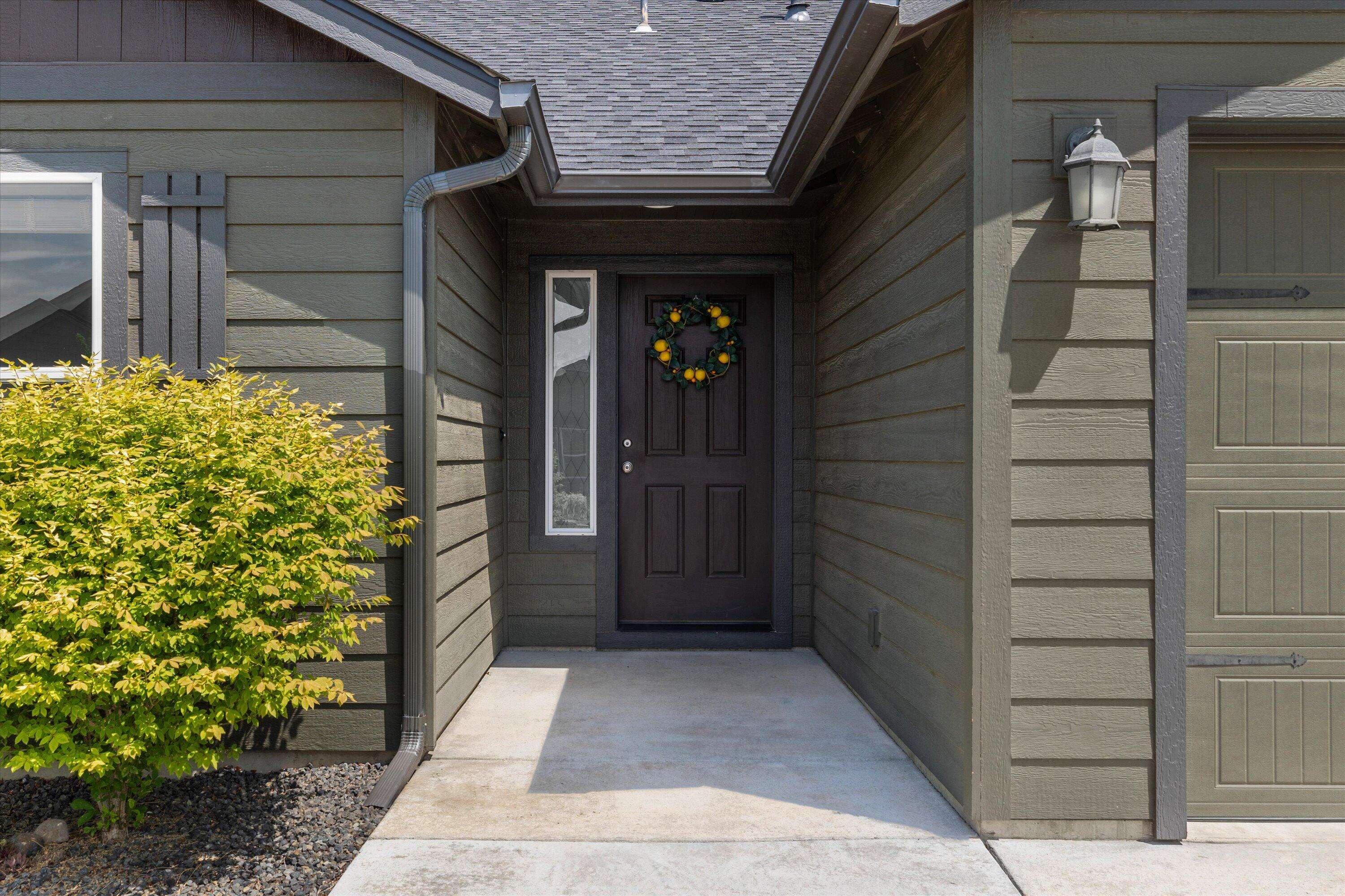 Redmond, OR 97756,2471 Jackpine LN
