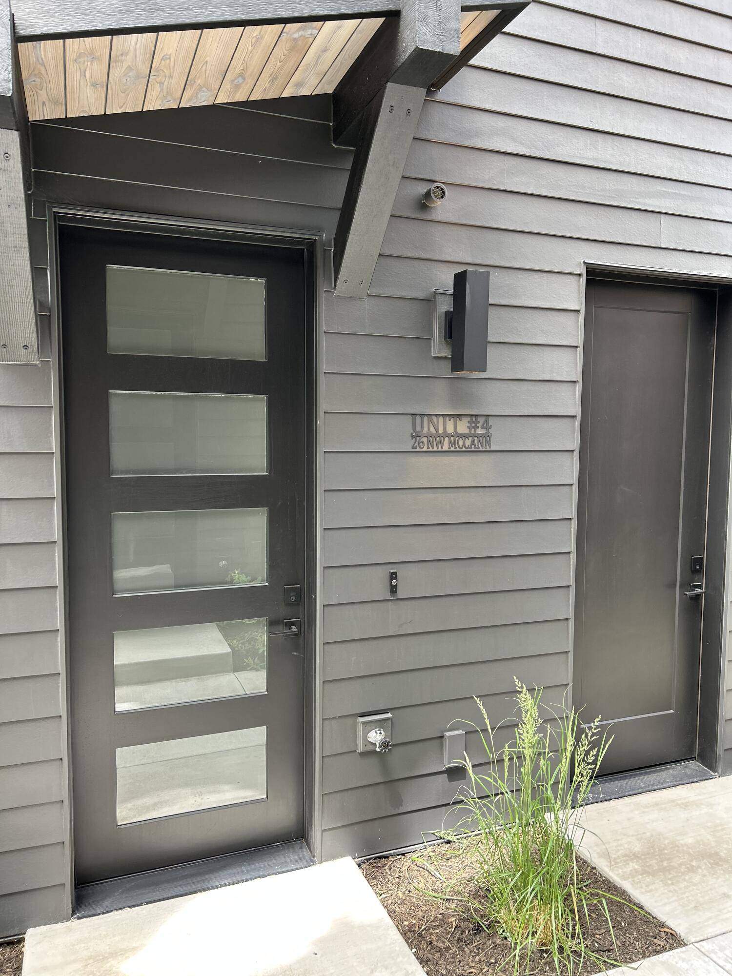 Bend, OR 97703,26 McCann AVE #UNIT 4