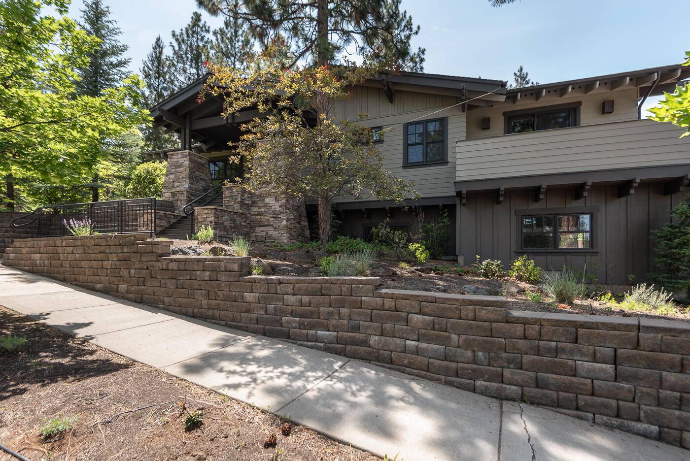 Bend, OR 97703,1525 Silas PL