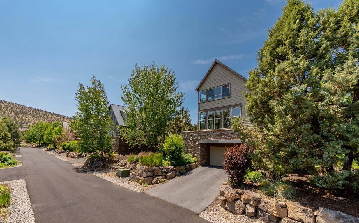 Redmond, OR 97756,266 Willamette Park LN