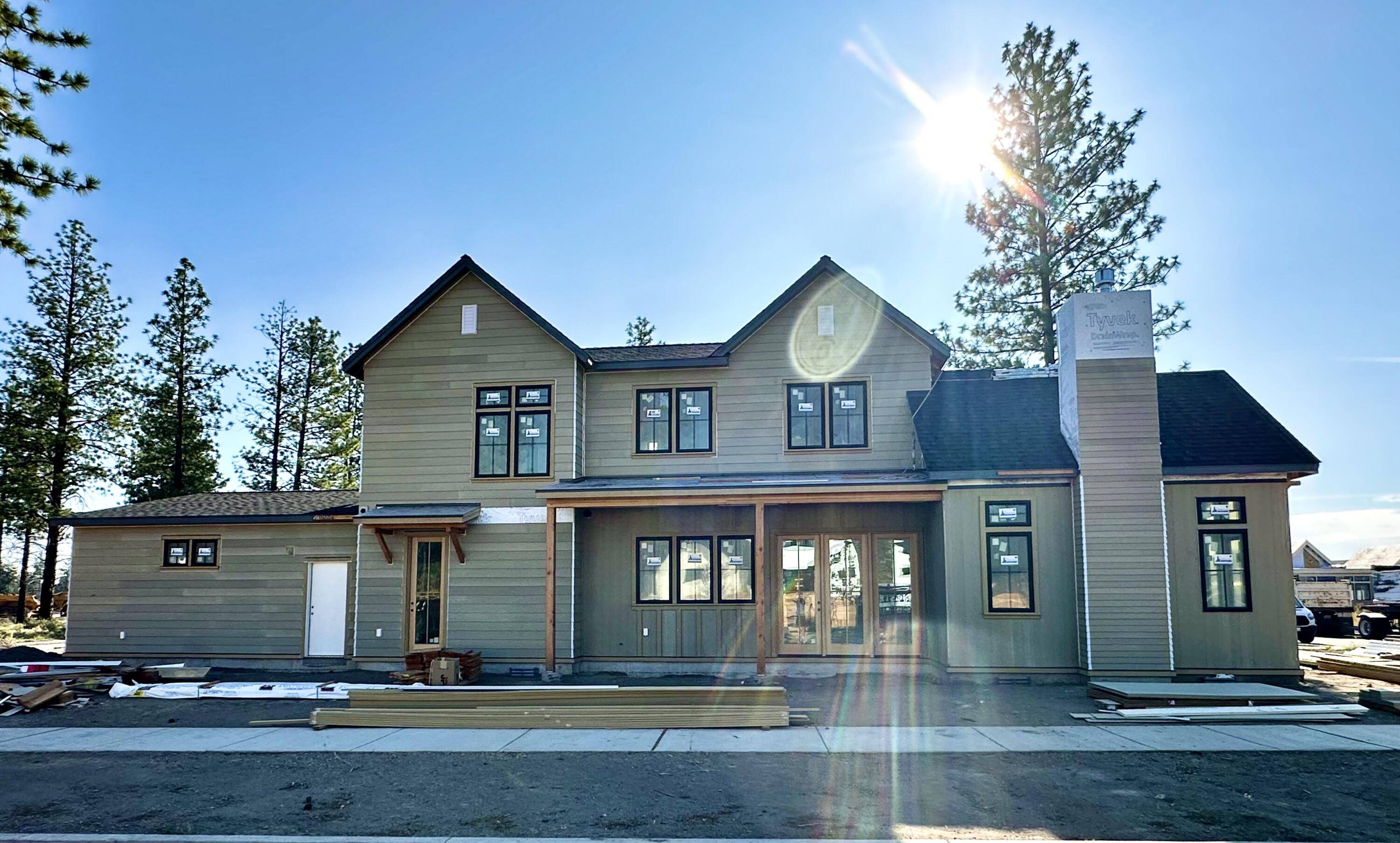 Bend, OR 97703,3338 Leavitt LN #Lot 266