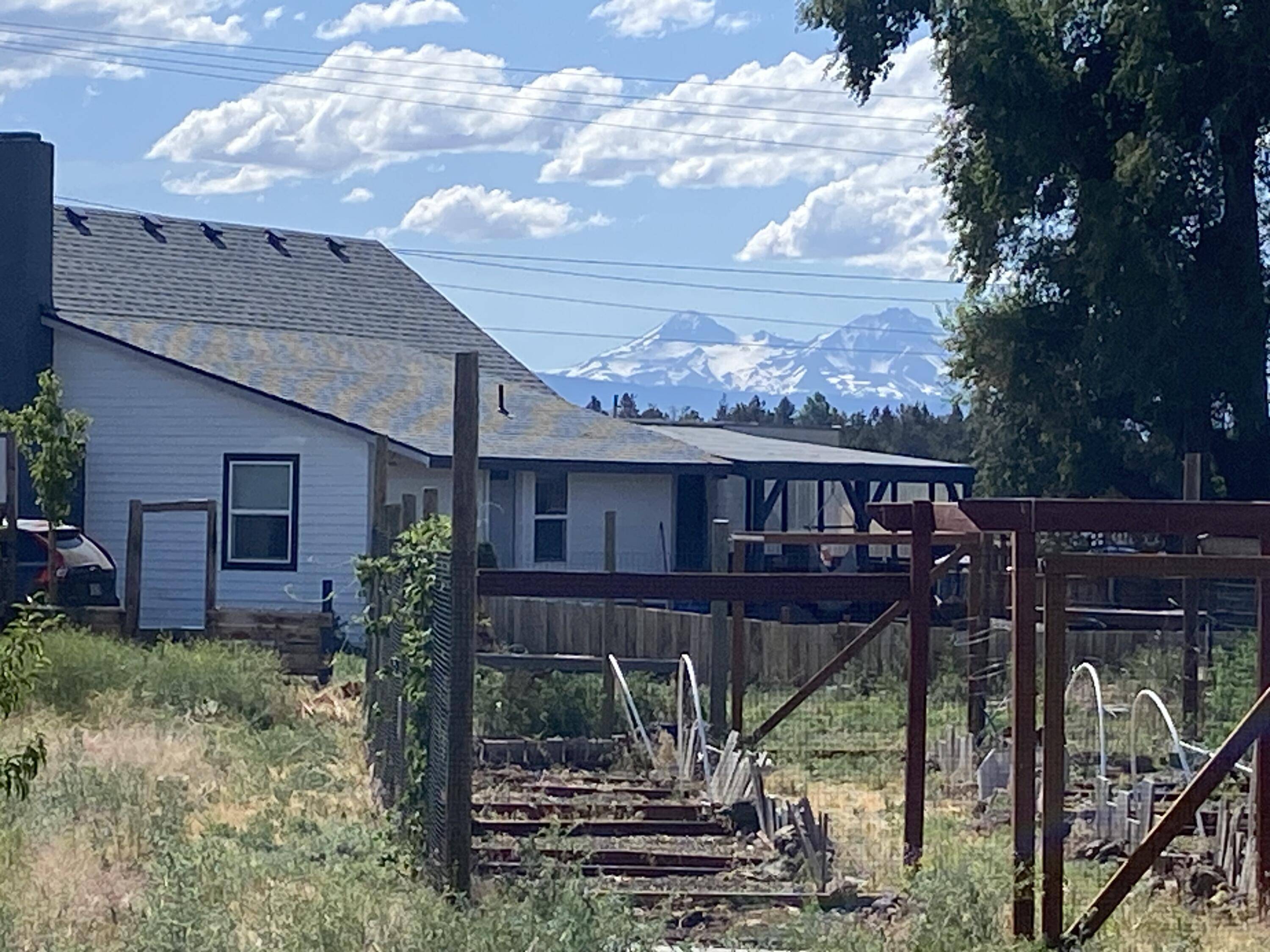 Bend, OR 97701,21652 Butler Market RD