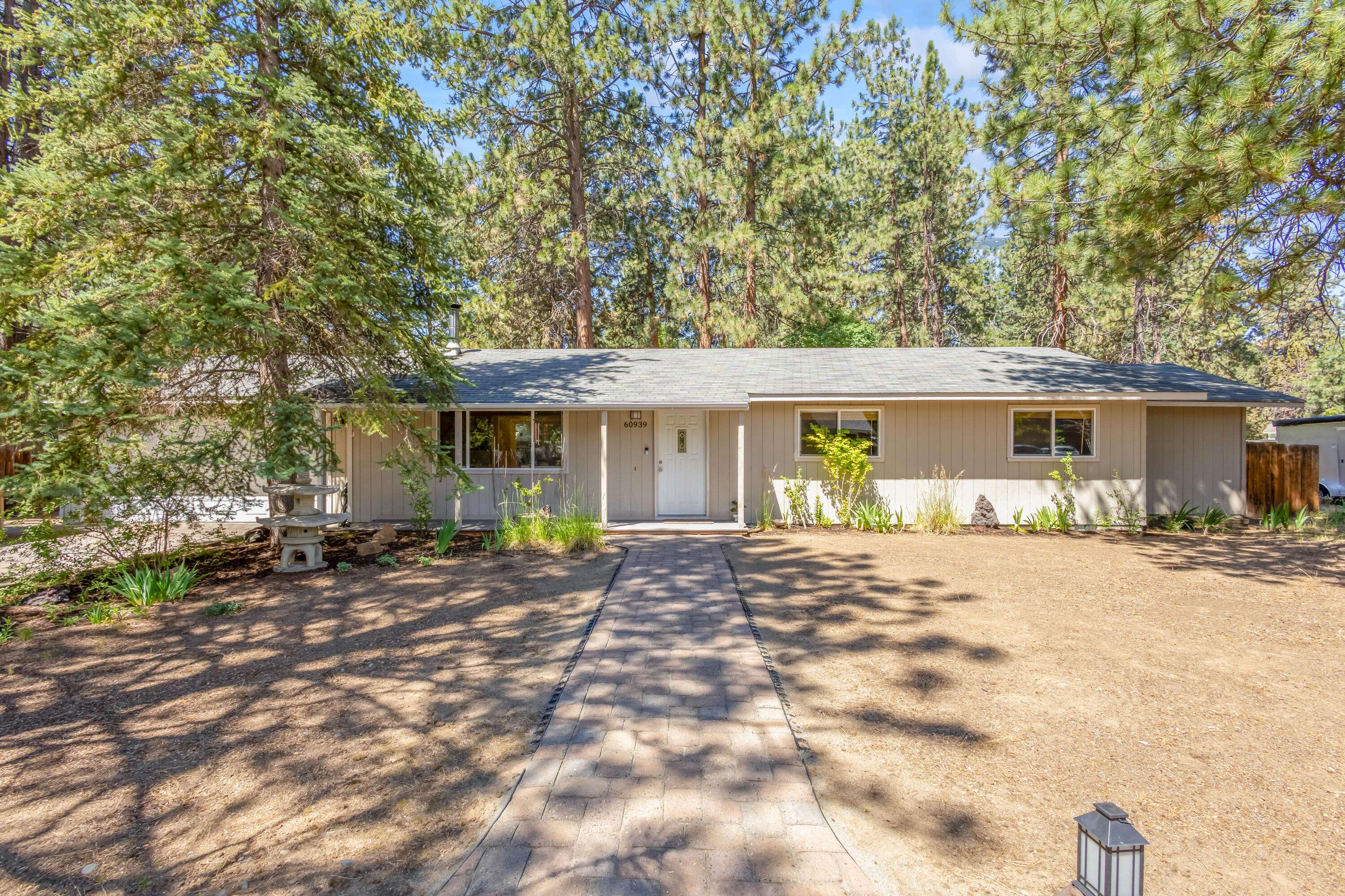 Bend, OR 97702,60939 Amethyst ST
