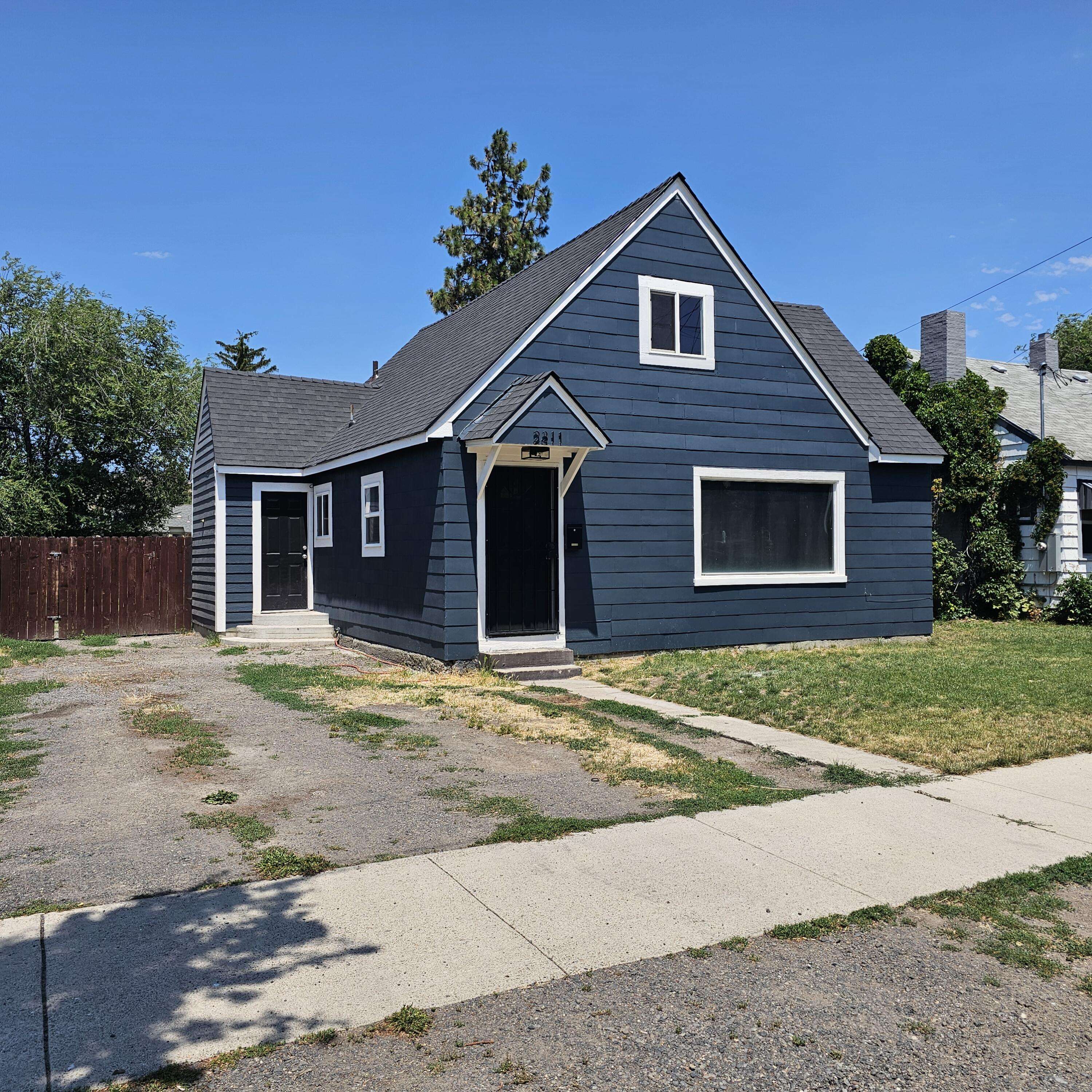 Klamath Falls, OR 97601,2311 Darrow AVE