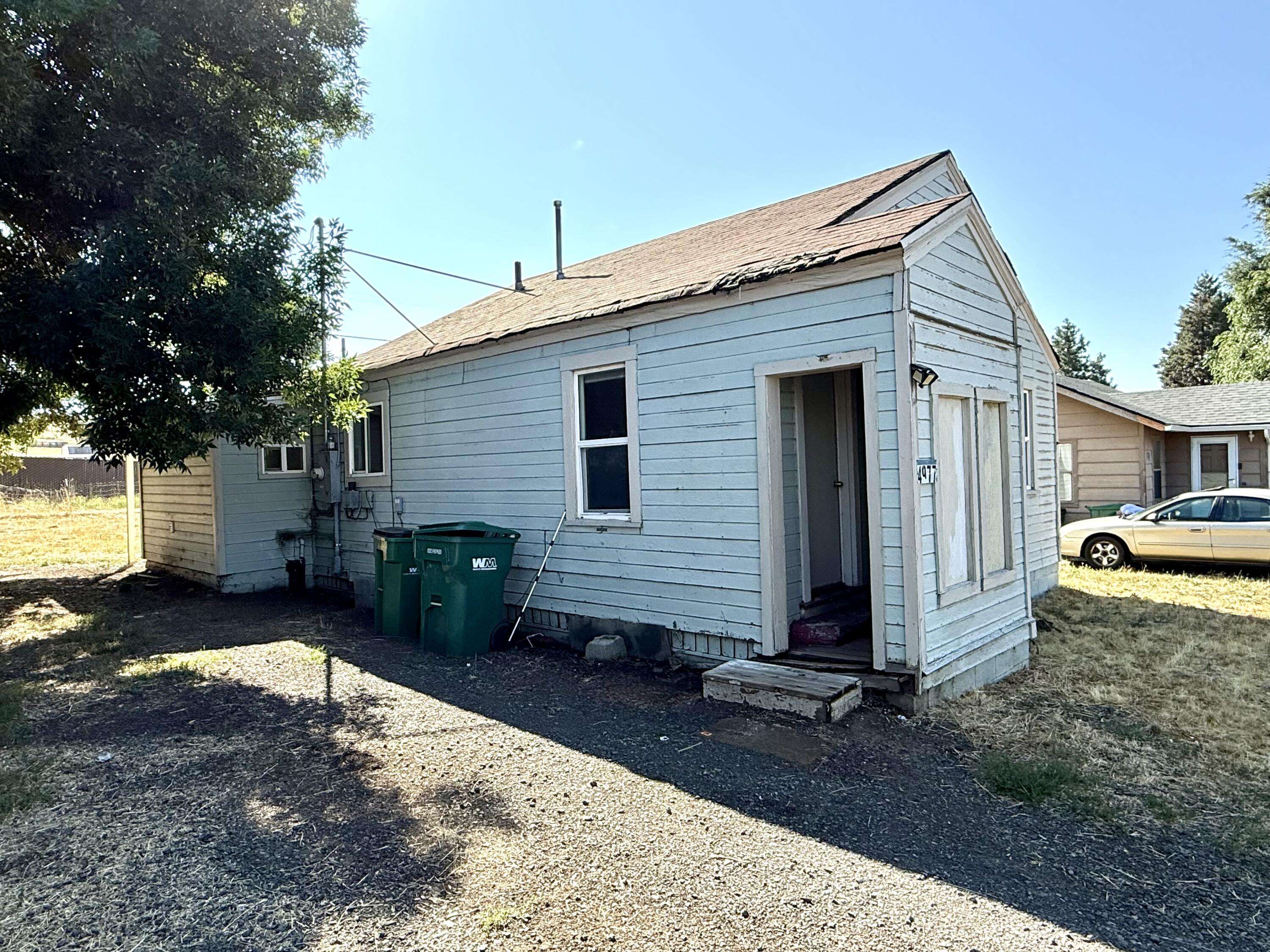 Klamath Falls, OR 97601,4977 Mathers ST