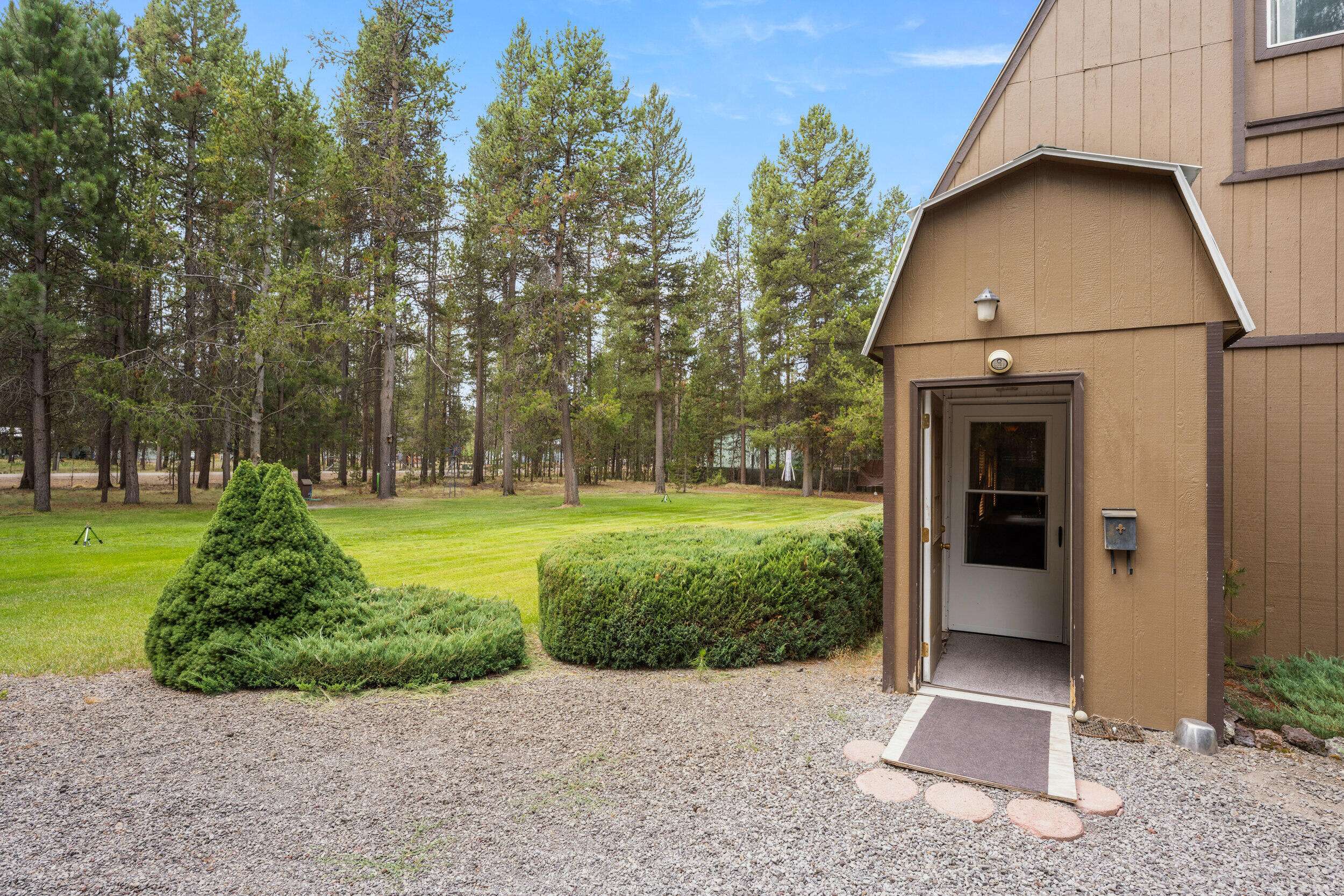 La Pine, OR 97739,16034 Cascade LN