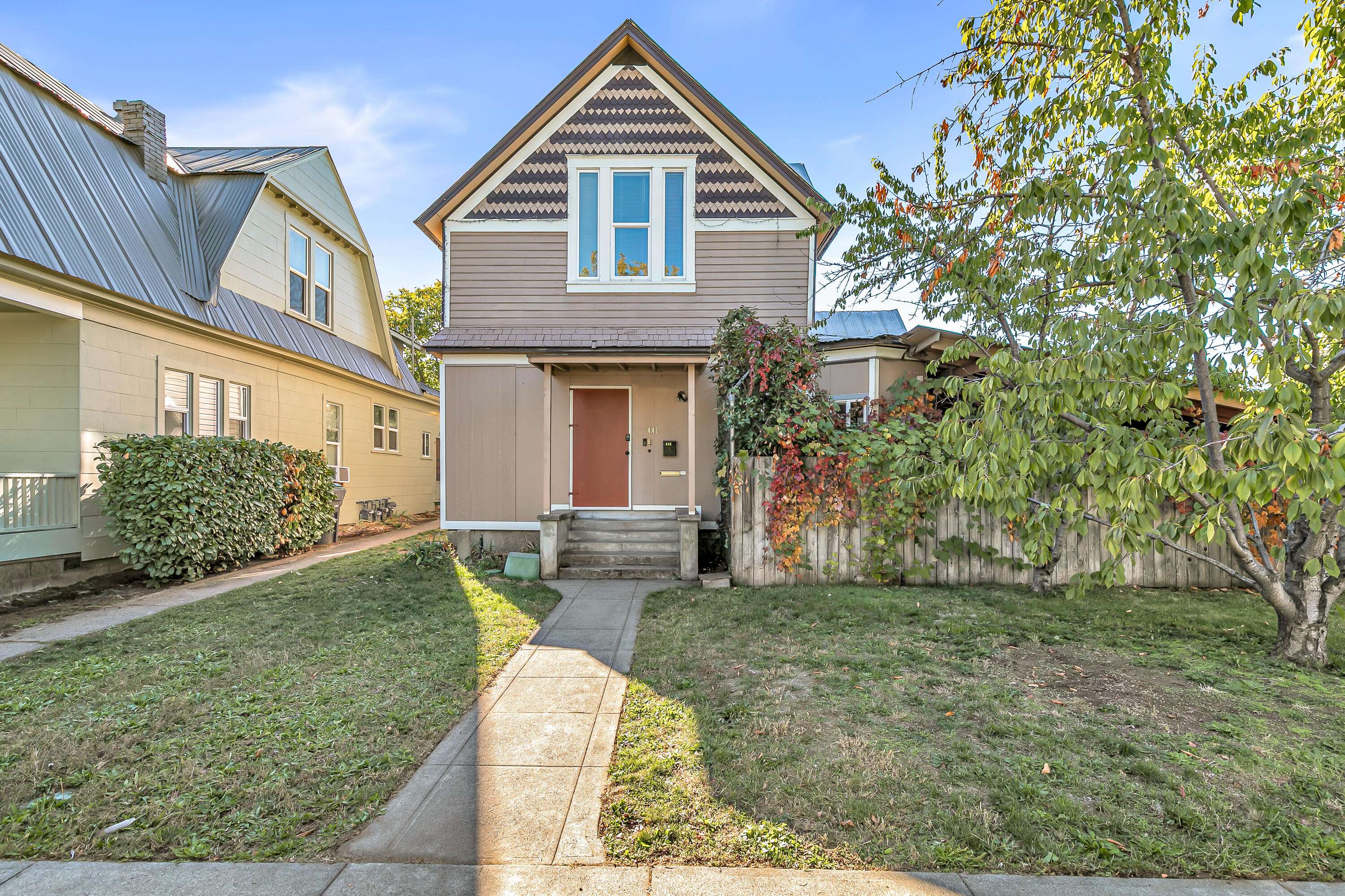 Medford, OR 97501,441 Grape ST