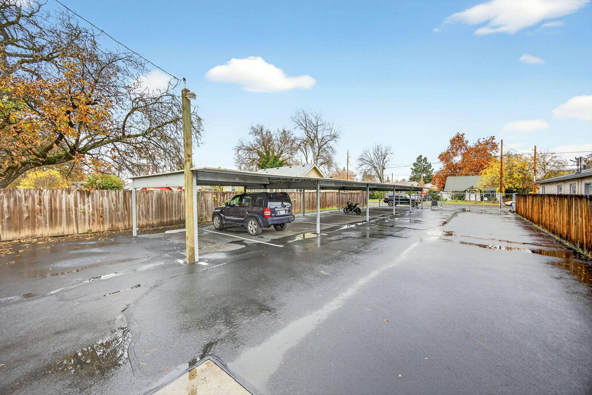 Medford, OR 97504,821 10th ST