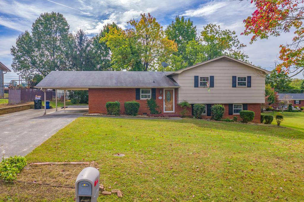 Morristown, TN 37814,3018 Camilla AVE