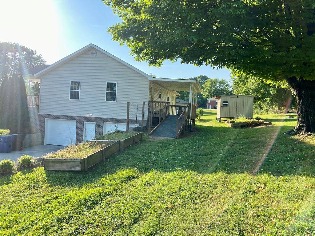 Jefferson City, TN 37760,2103 Carolyn