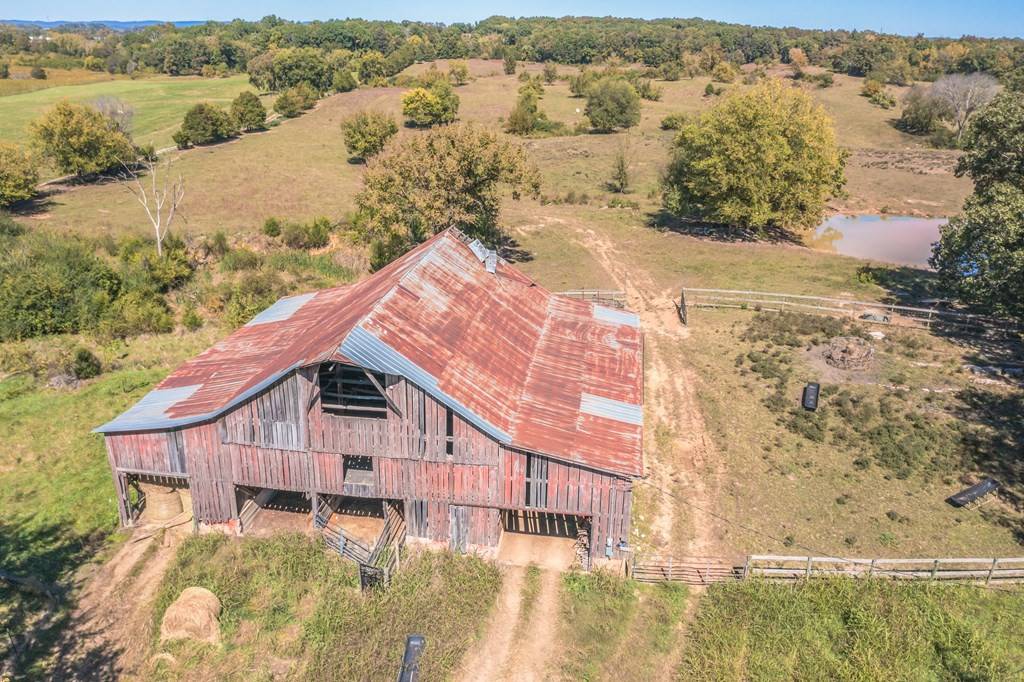 Jefferson City, TN 37760,260 Murph RD