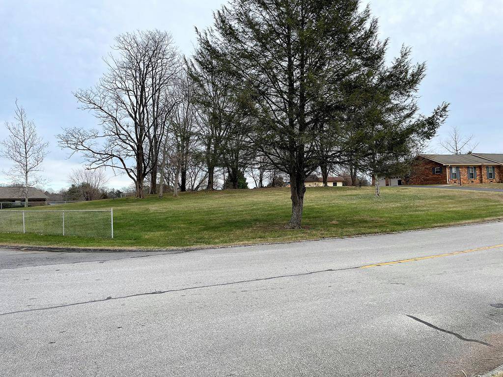 Morristown, TN 37814,2008 Crockett Ridge RD