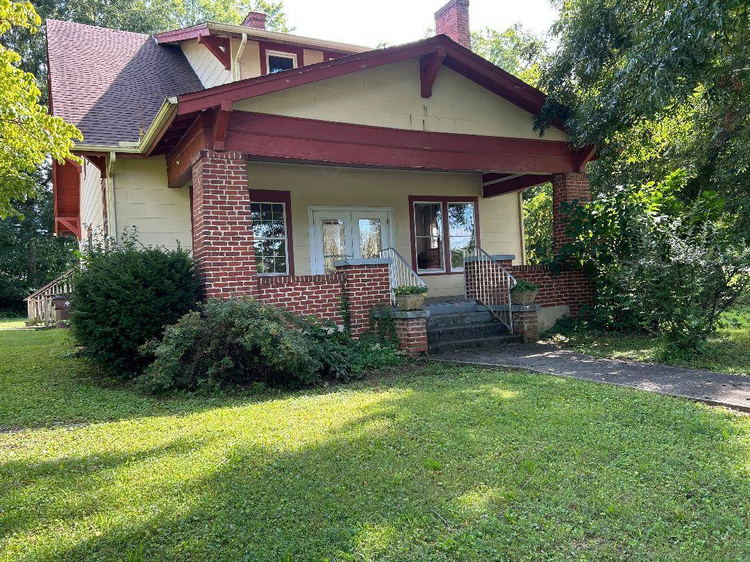 Jefferson City, TN 37760,807`E Ellis ST E