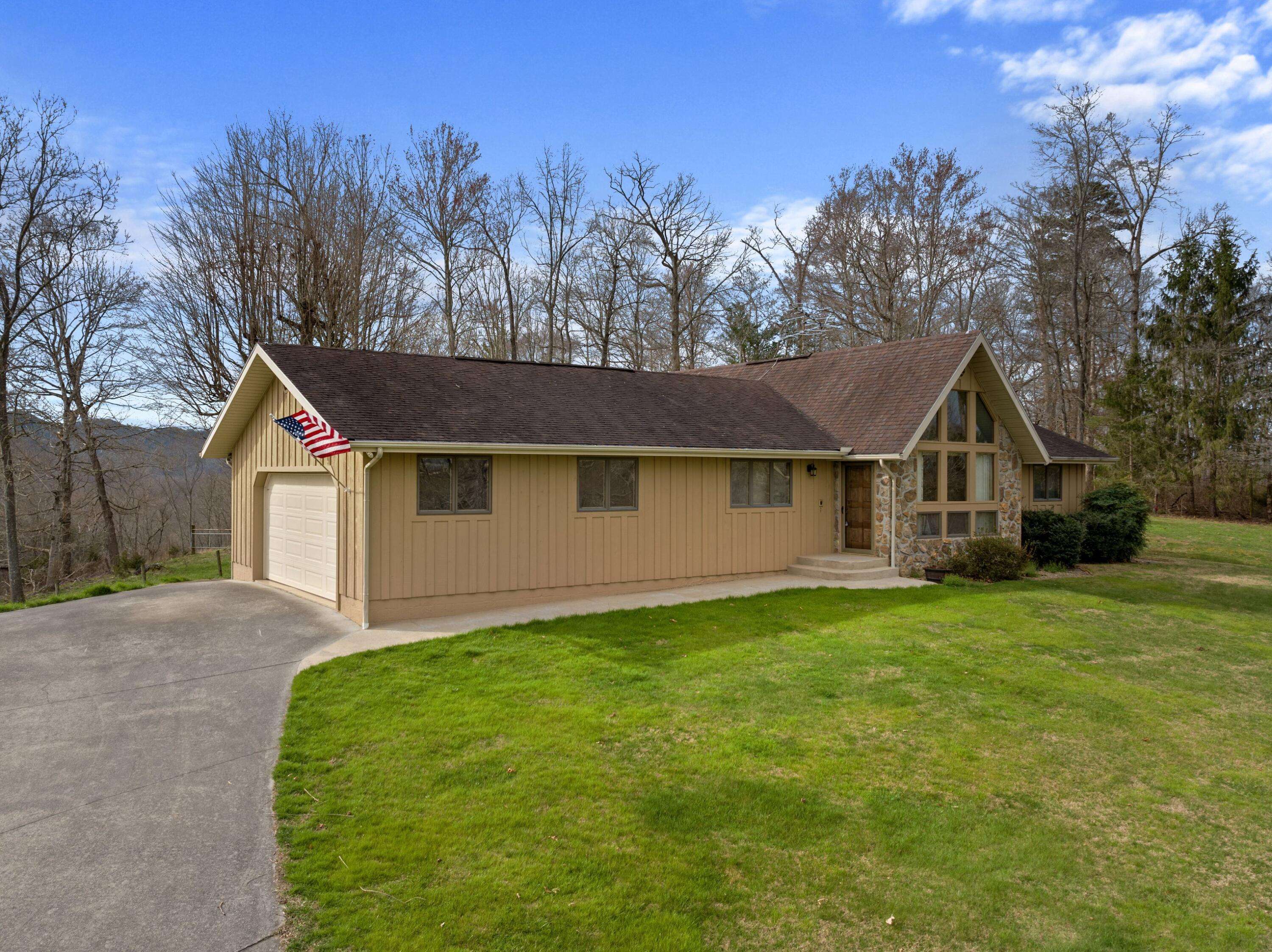 Parrottsville, TN 37843,2811 Happy Hollow RD