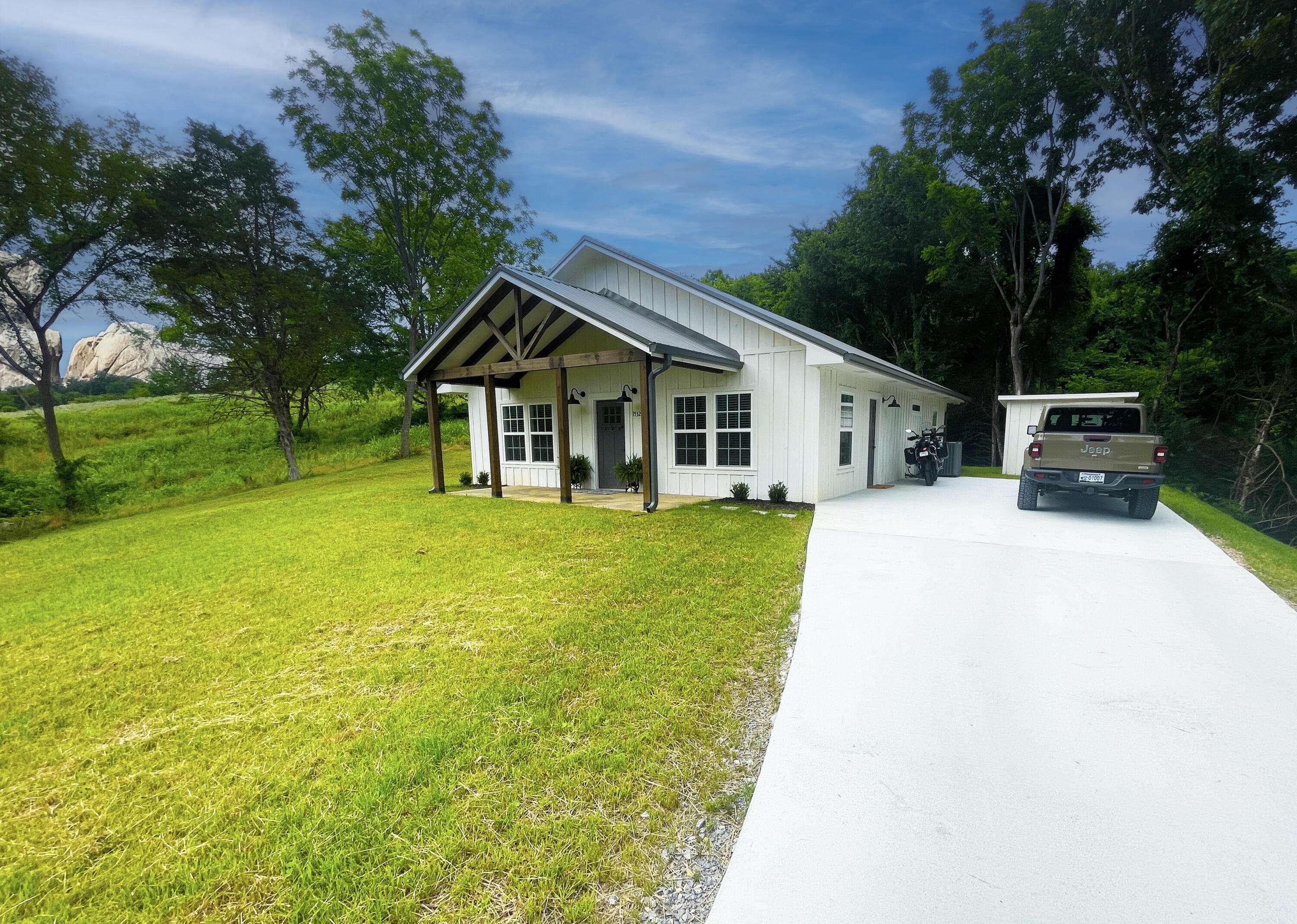 Parrottsville, TN 37843,1532 Good Hope Rd RD