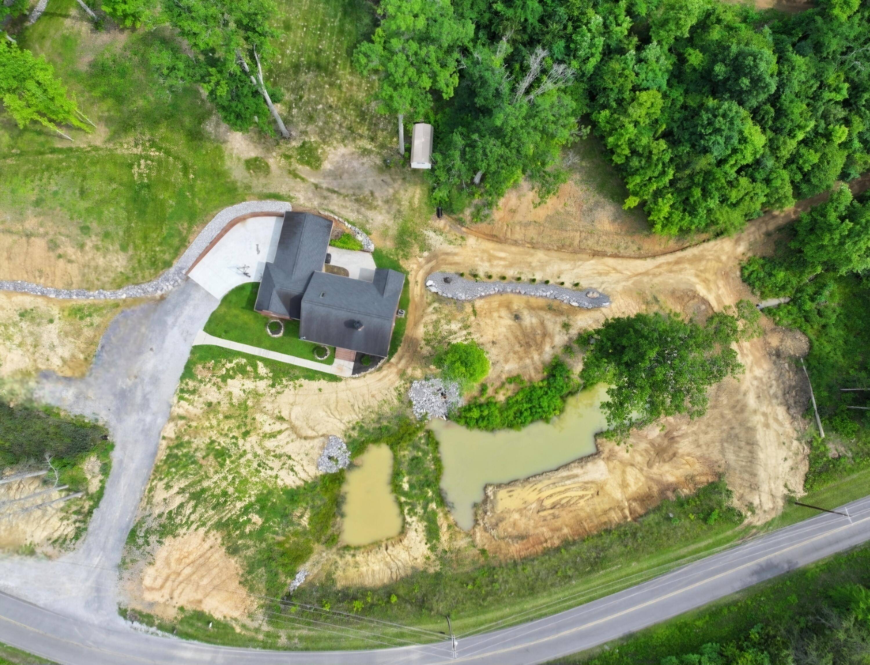 White Pine, TN 37890,3163 Nina RD