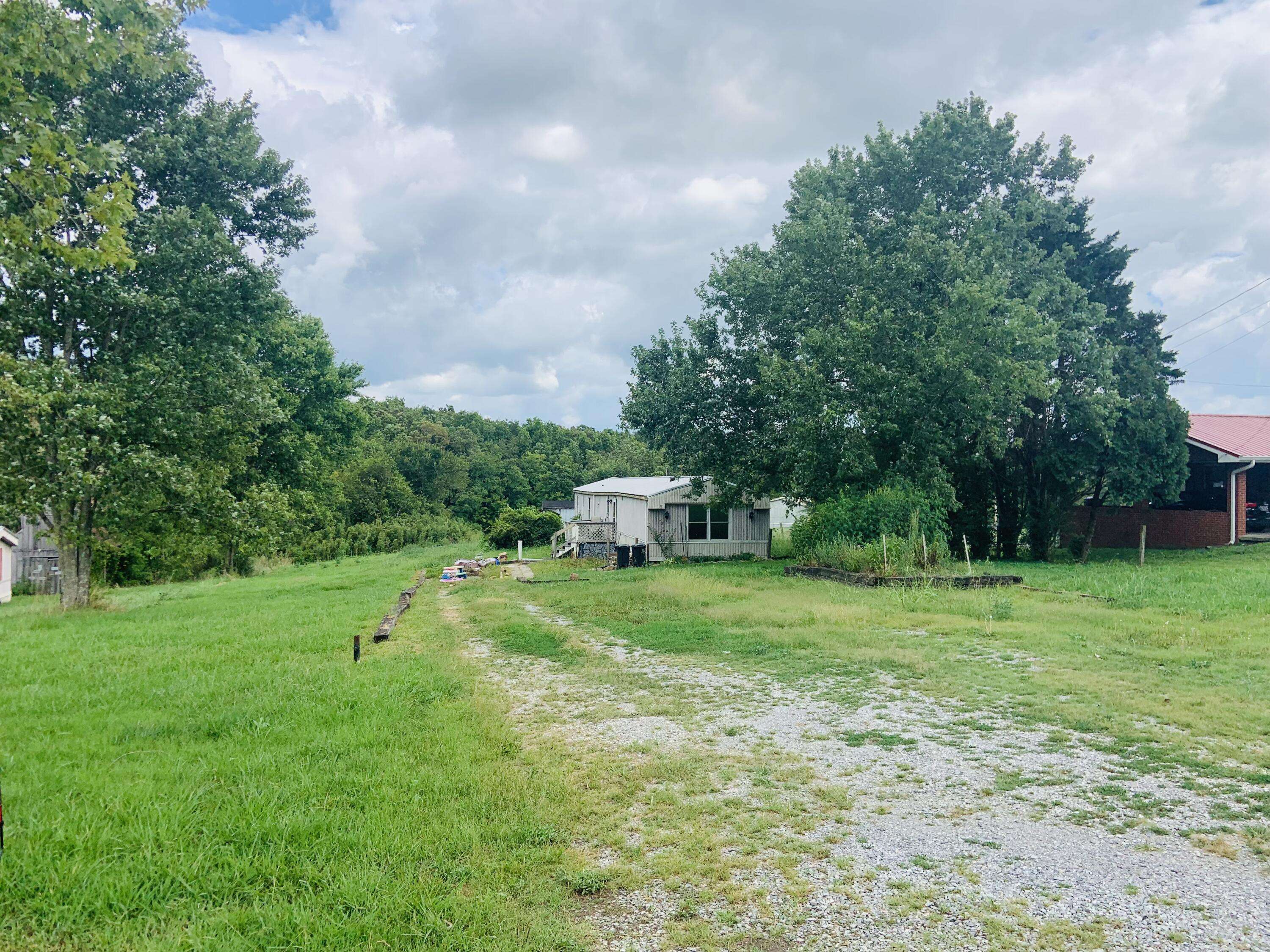 Mosheim, TN 37818,740 Wisecarver RD