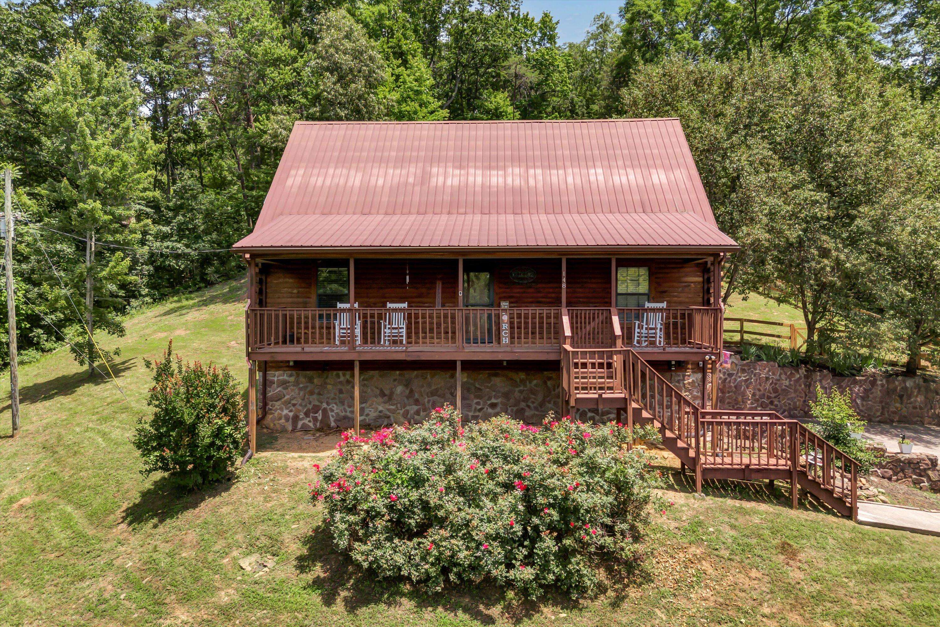 Mooresburg, TN 37811,148 Delph LN