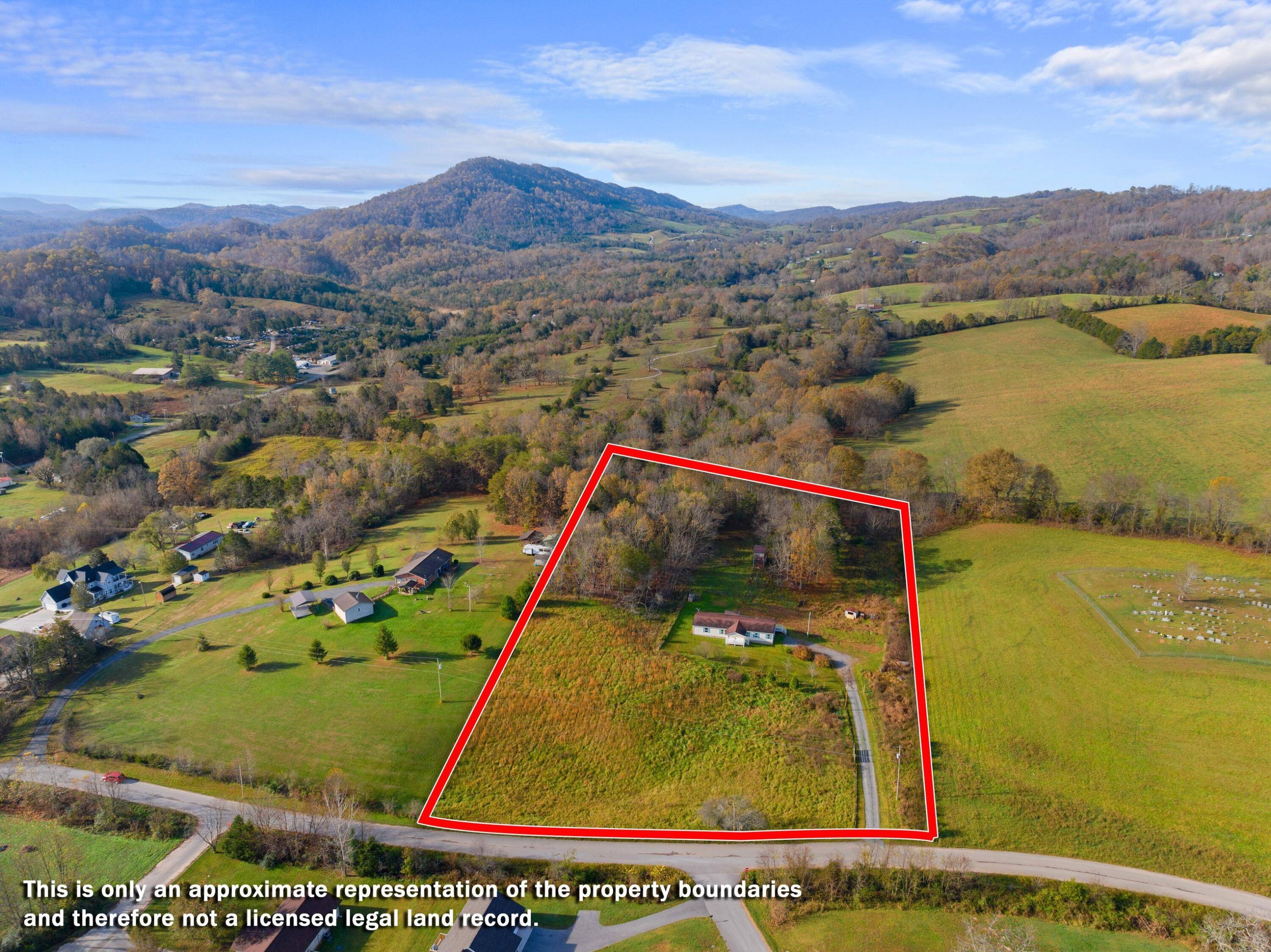 Tazewell, TN 37879,1160 Leabow Hollow RD