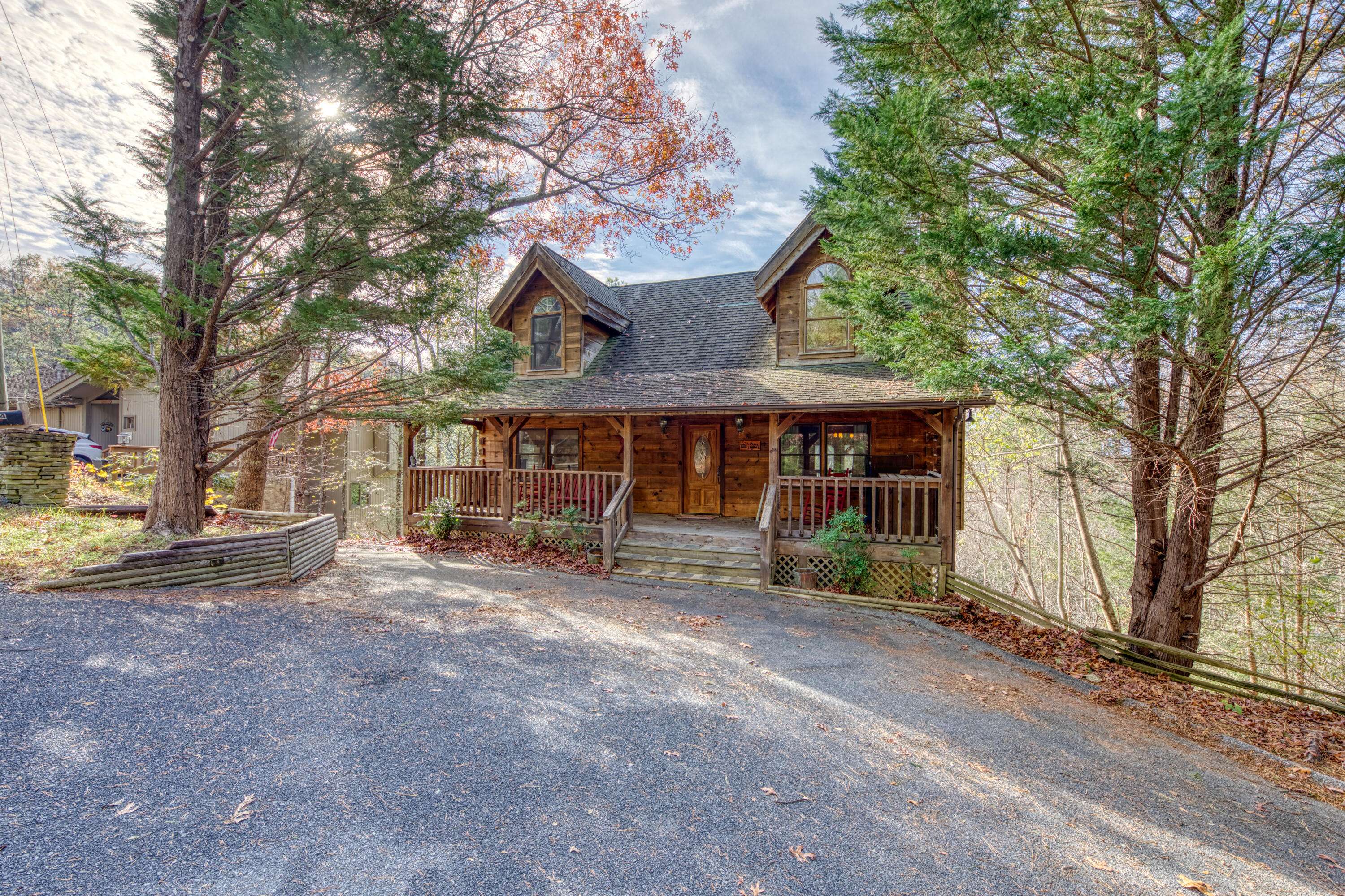 Gatlinburg, TN 37738,934 Vixen Run