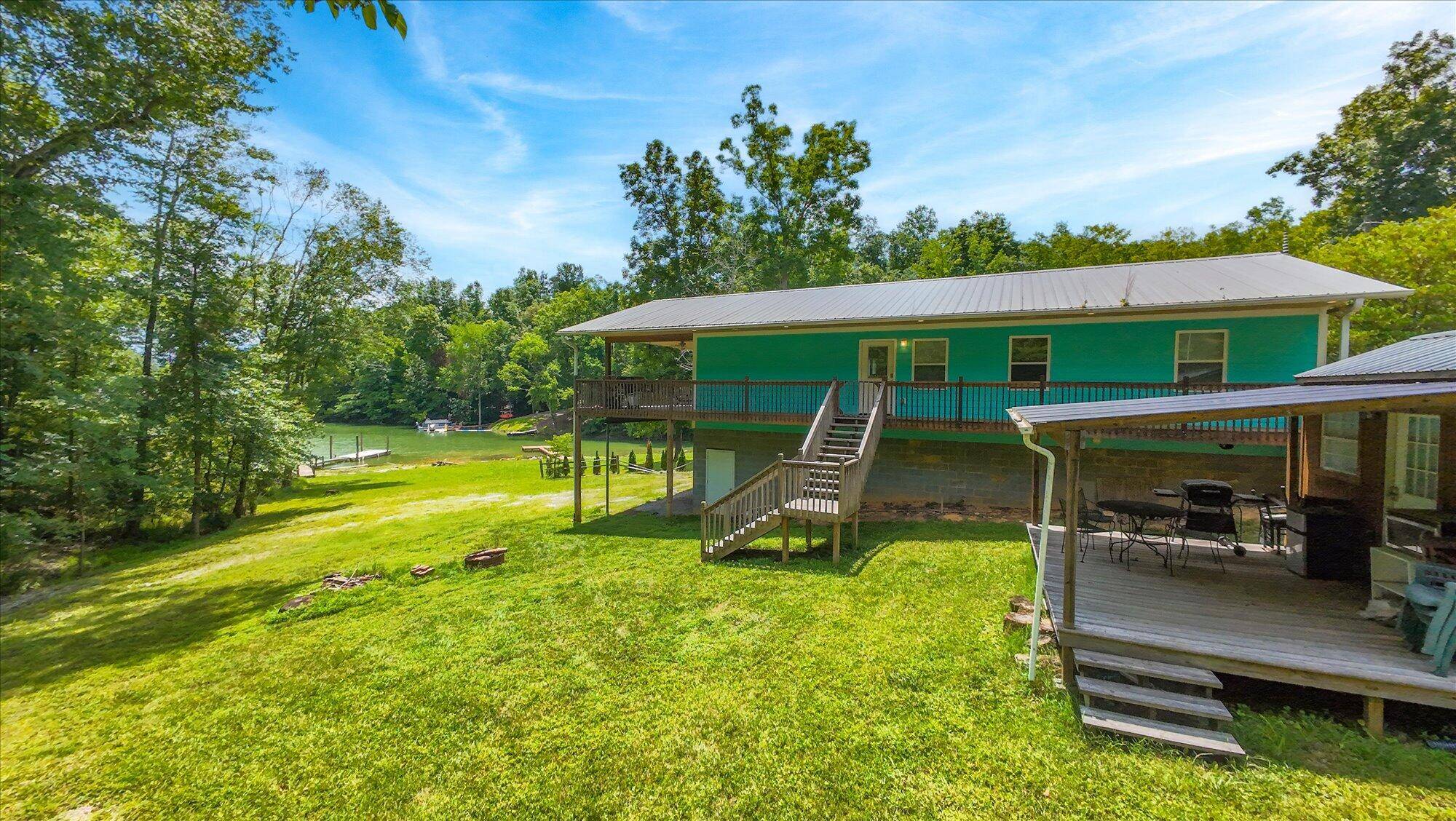 Dandridge, TN 37725,1429 Sunbeam LN