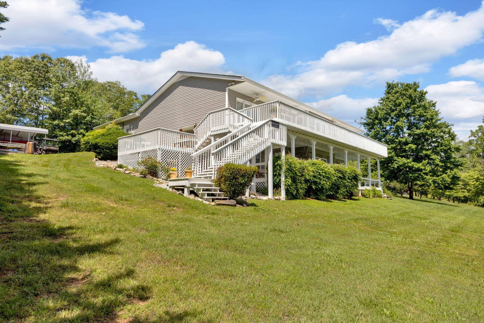Rutledge, TN 37861,265 Pine Crest Drive DR