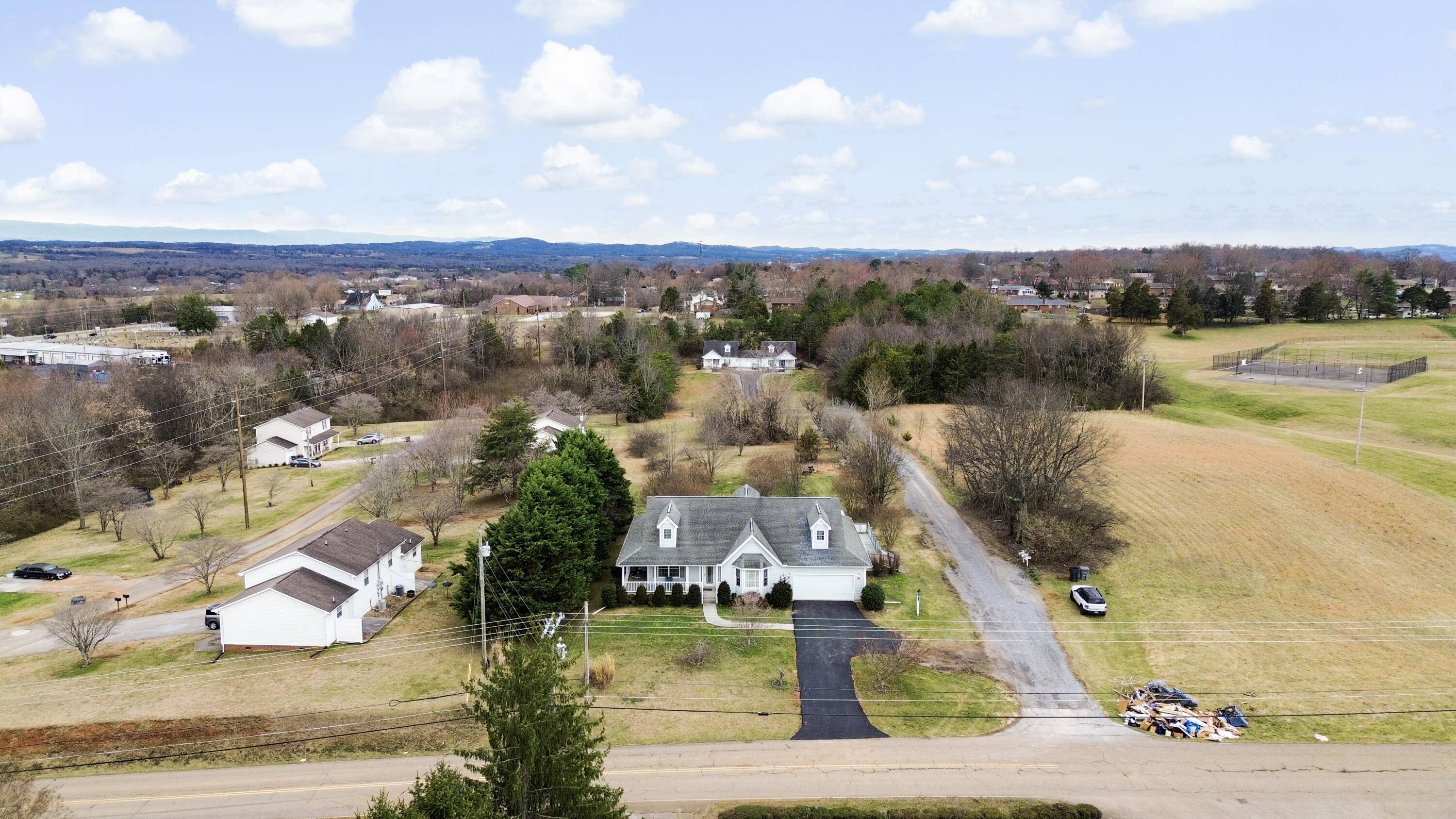 Talbott, TN 37877,359 Lakeshore Road