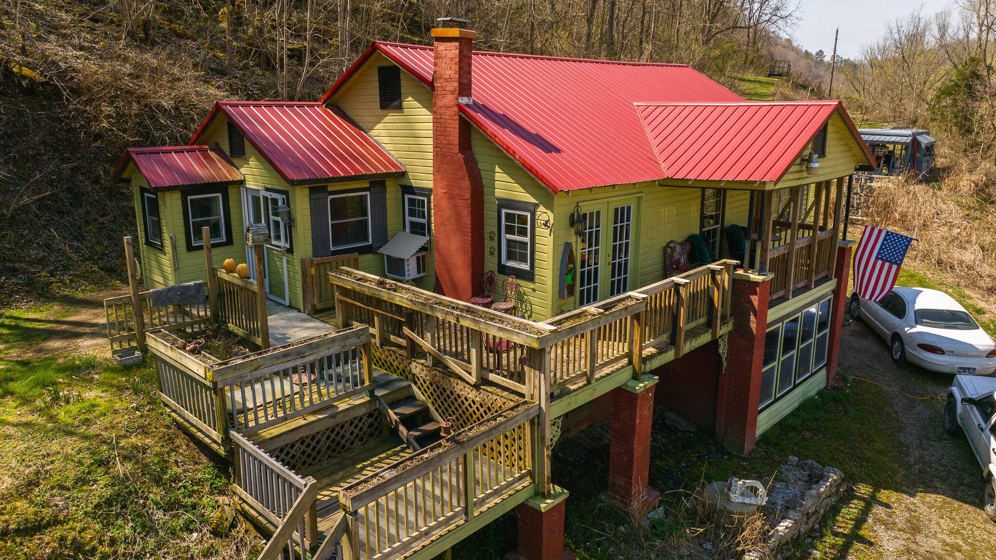 Eidson, TN 37731,9950 Chestnut Ridge RD