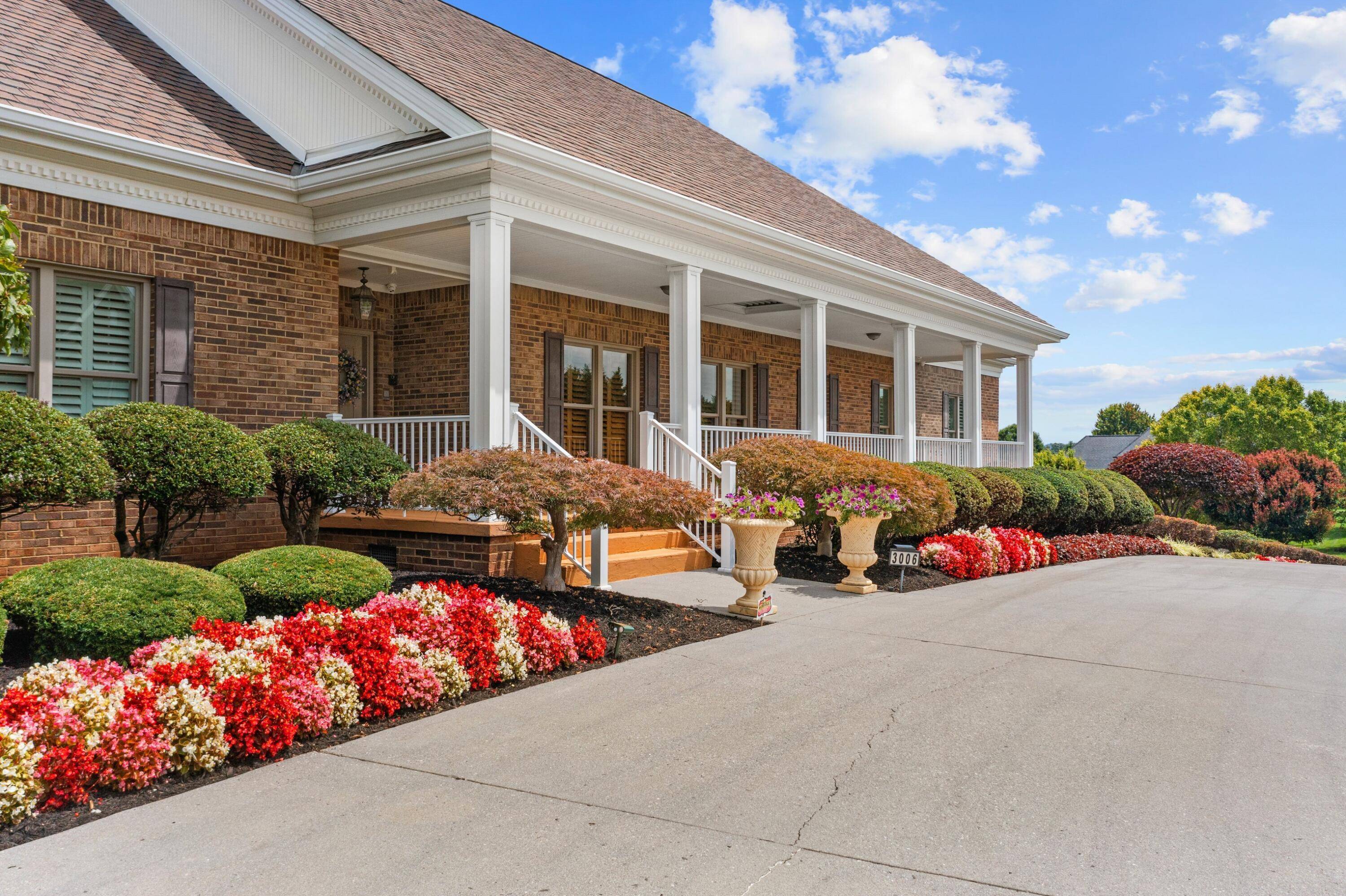 Morristown, TN 37814,3006 Wilshire BLVD