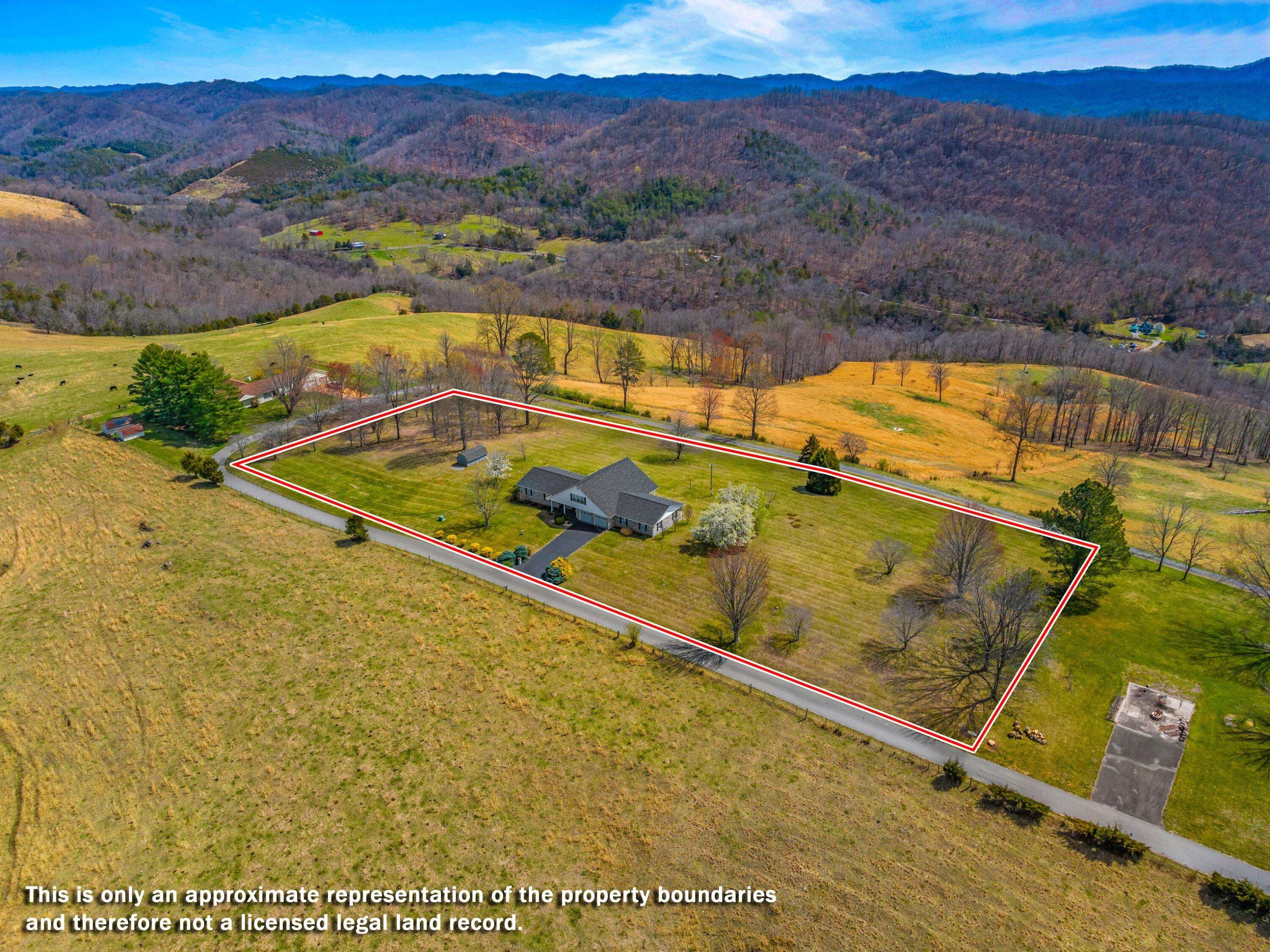 Sneedville, TN 37869,540 Hurley DR
