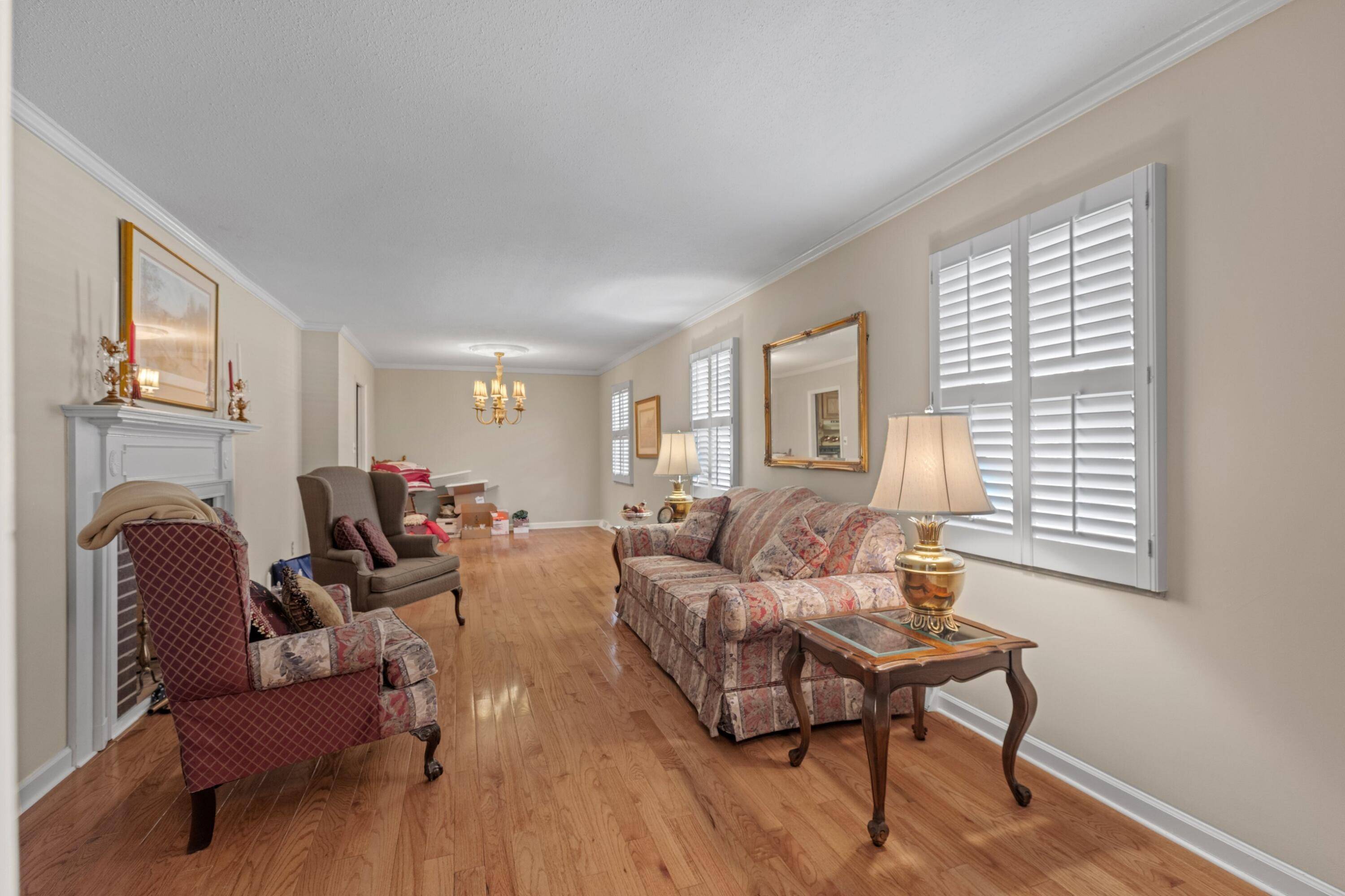 Morristown, TN 37814,1208 Forest DR