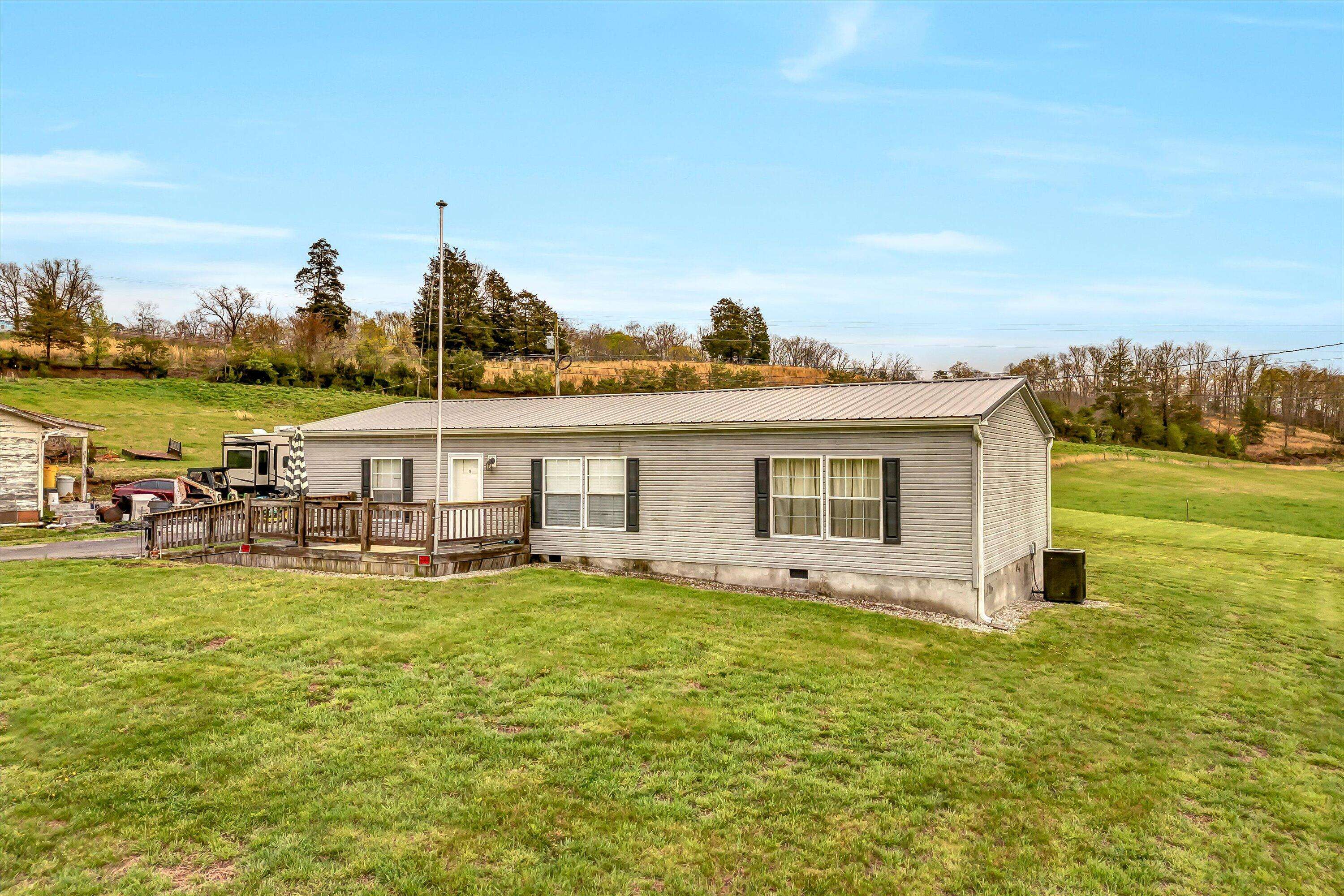 Sneedville, TN 37869,6235 Tazewell Hwy HWY