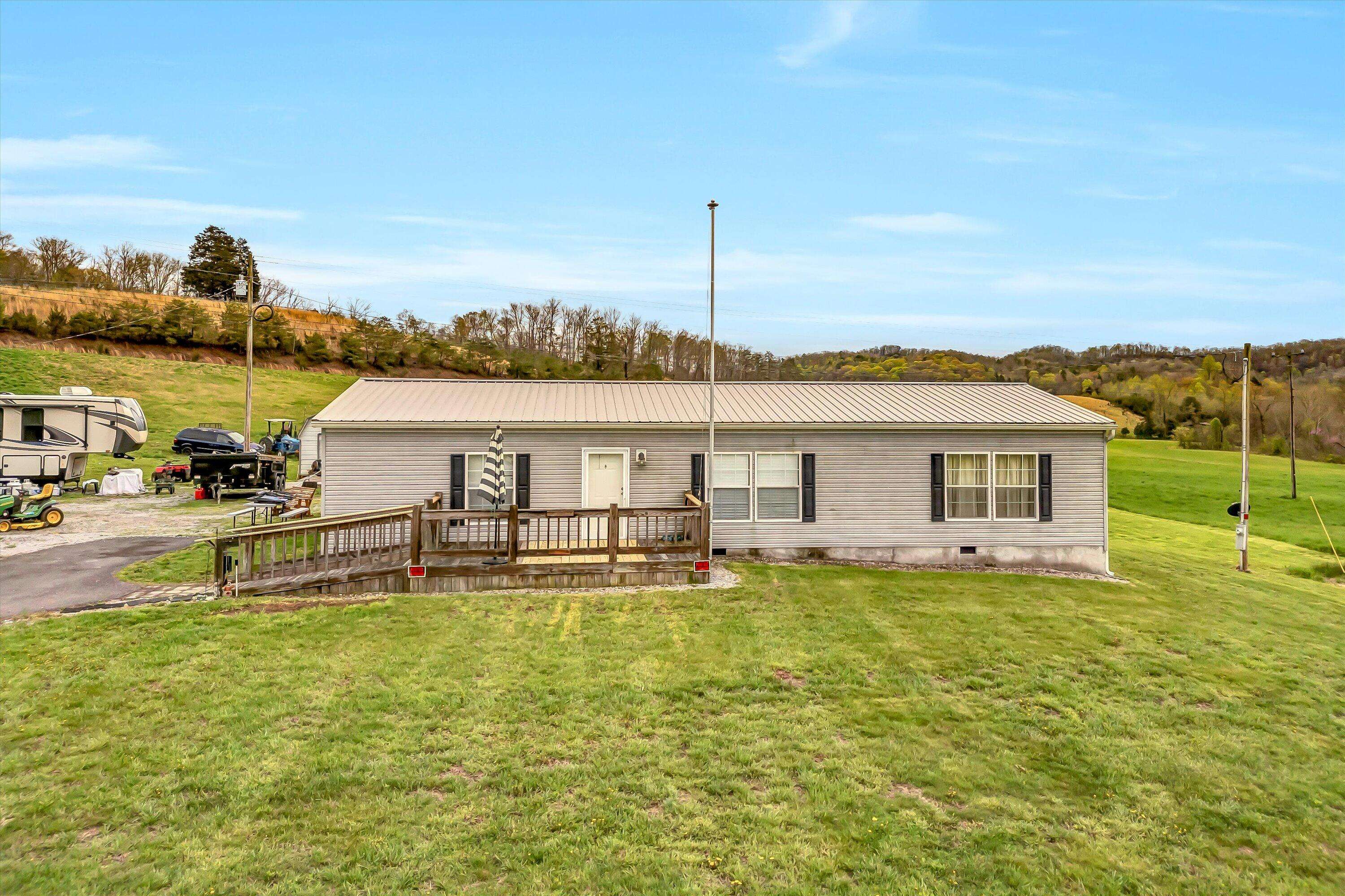 Sneedville, TN 37869,6235 Tazewell Hwy HWY