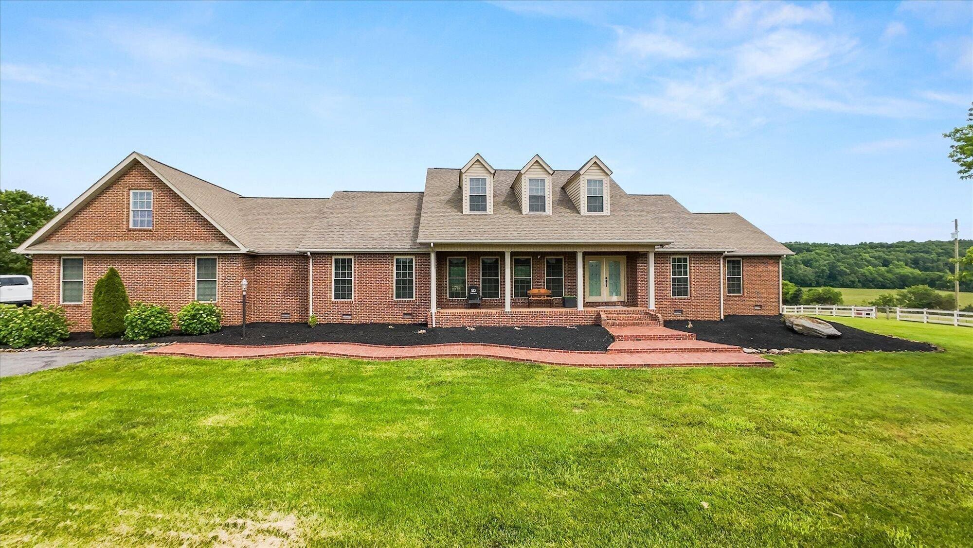 Jefferson City, TN 37760,727 Dumplin Valley RD