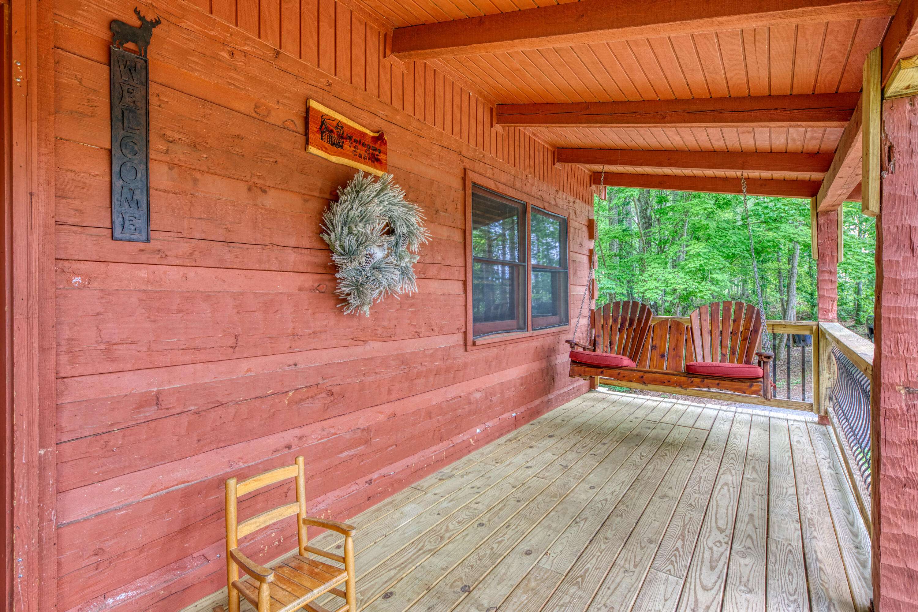 Gatlinburg, TN 37738,1136 Foothills DR
