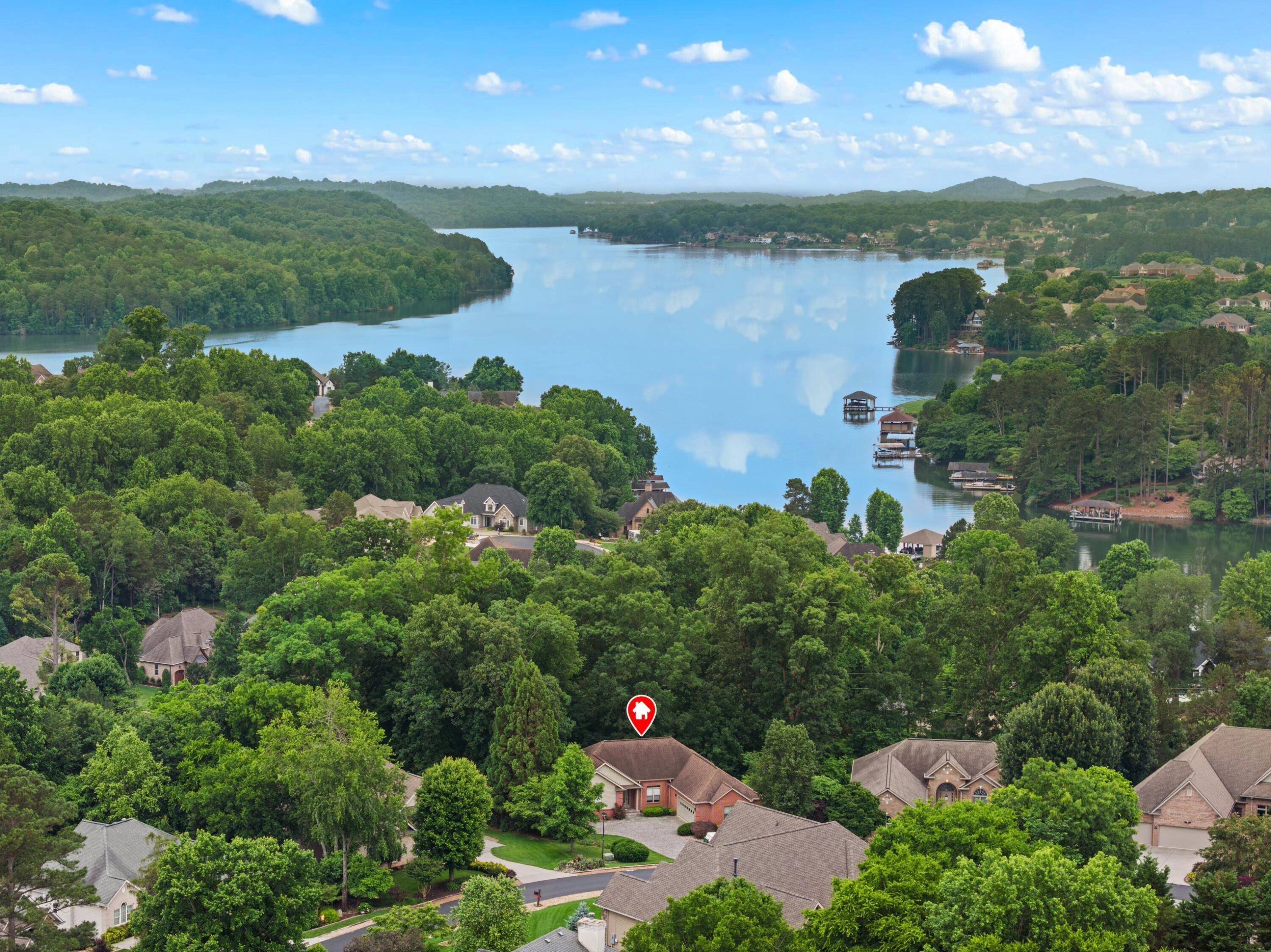 Loudon, TN 37774,117 Tahlequah LN