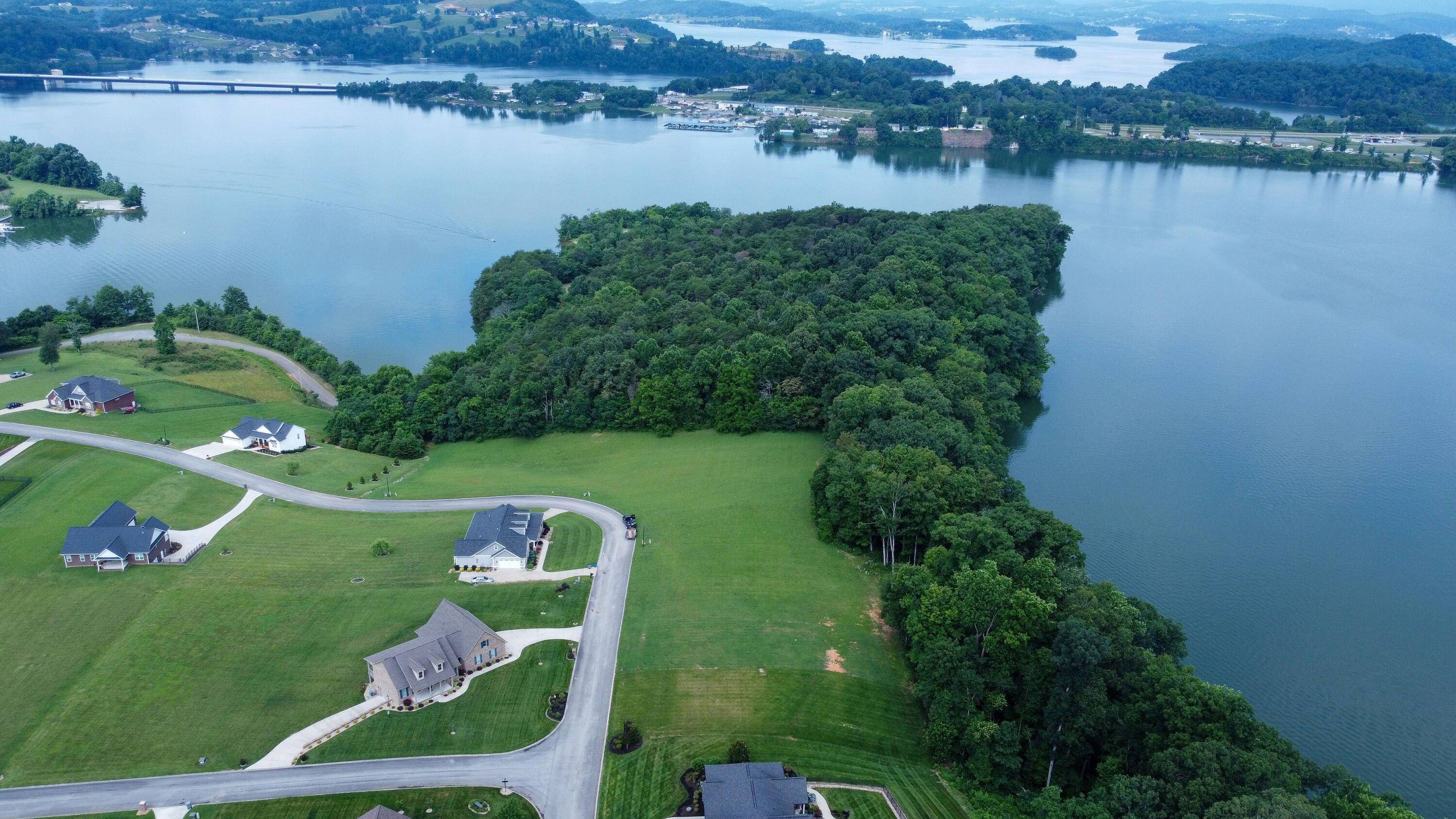 Morristown, TN 37814,4041 Harbor View DR
