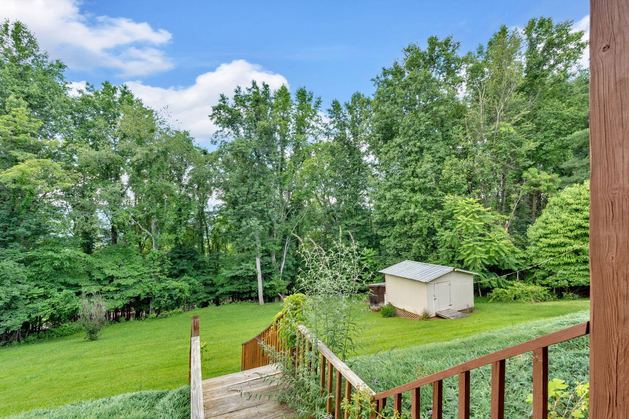Kingsport, TN 37664,4820 Edens View RD