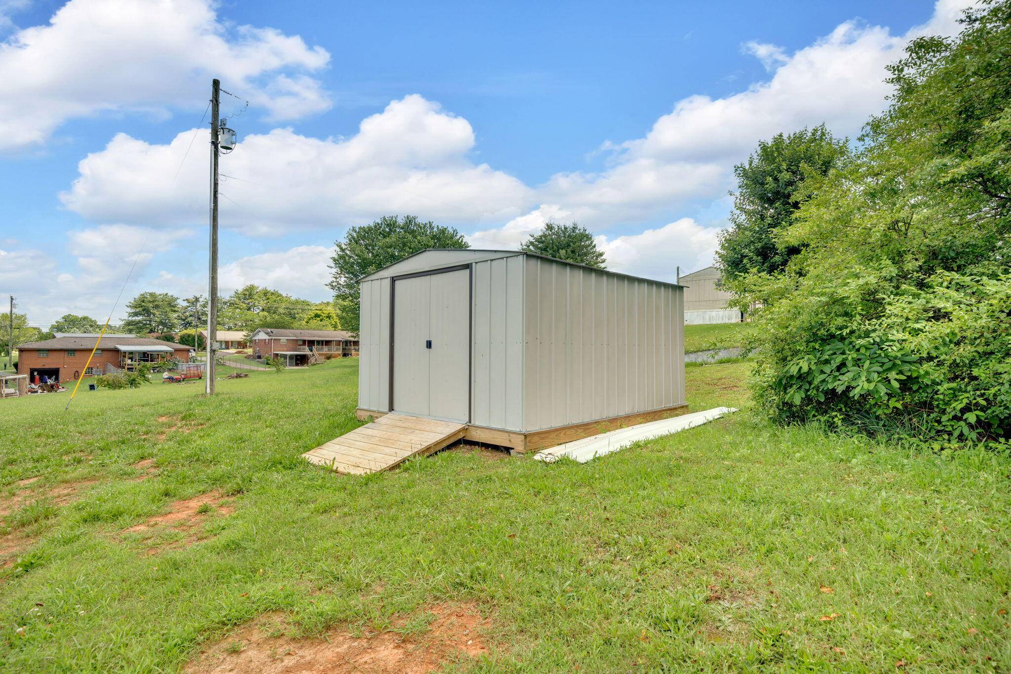 Morristown, TN 37813,369 Snyder Rd